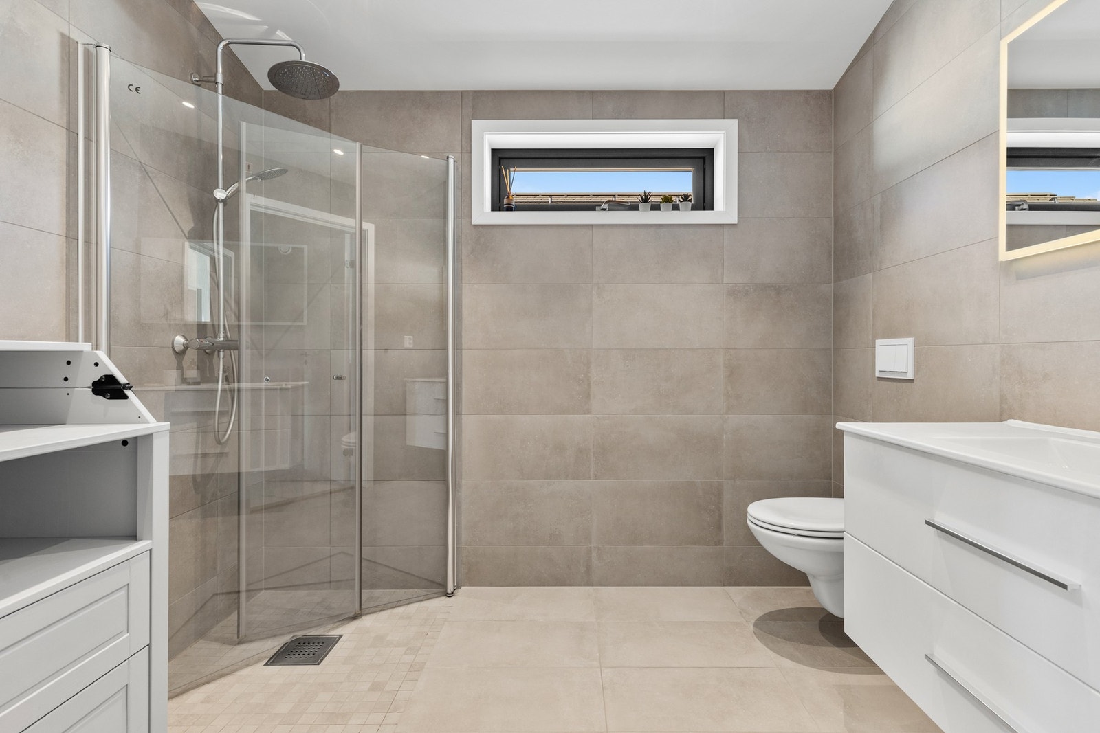 Flislagt bad med varmekabler. Galleribilde