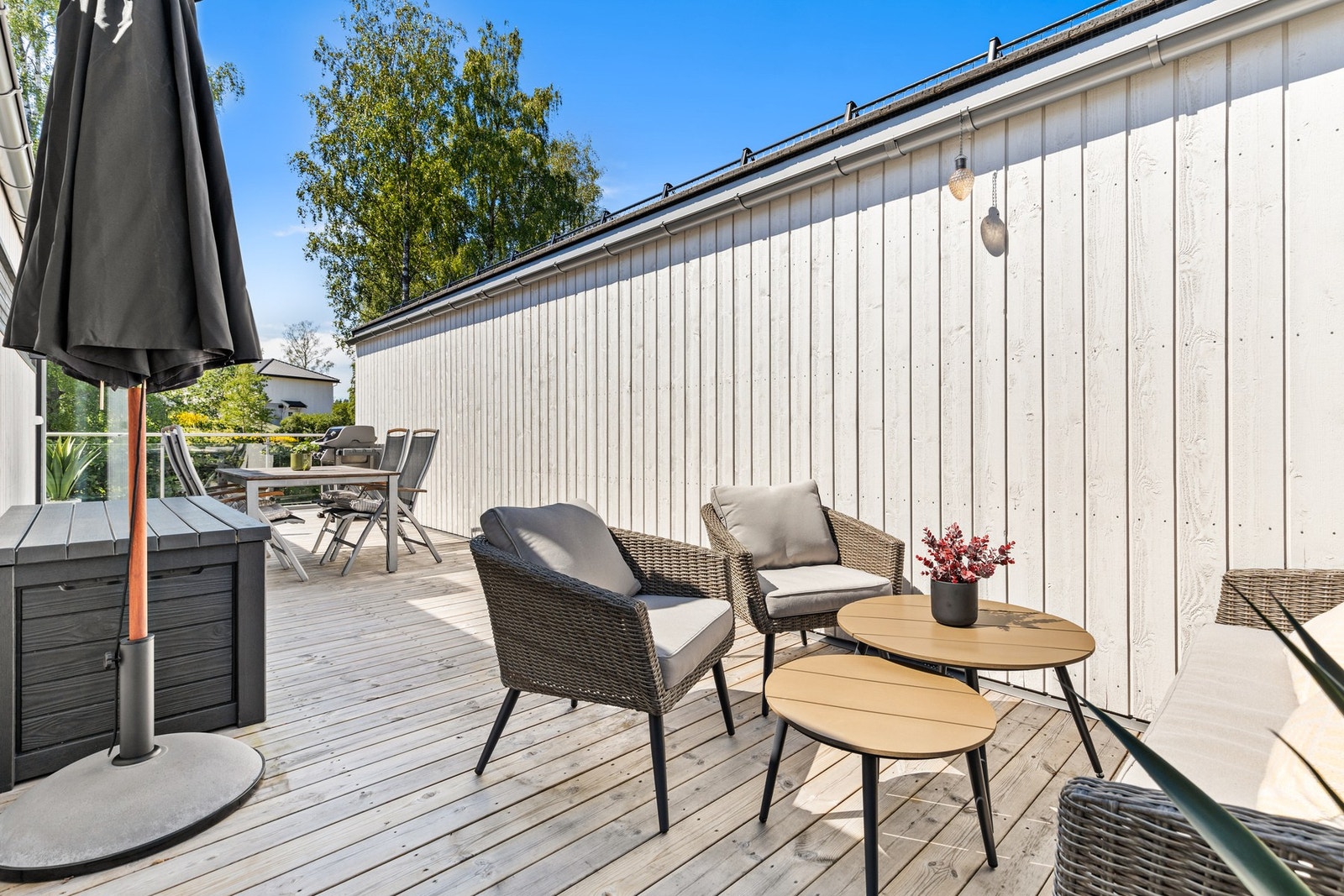 Gjennomgående god standard og smart planløsning. Boligen byr på lyse og moderne løsninger. Galleribilde