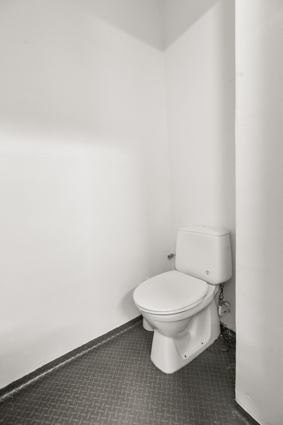 Egen toalettnisje. Galleribilde