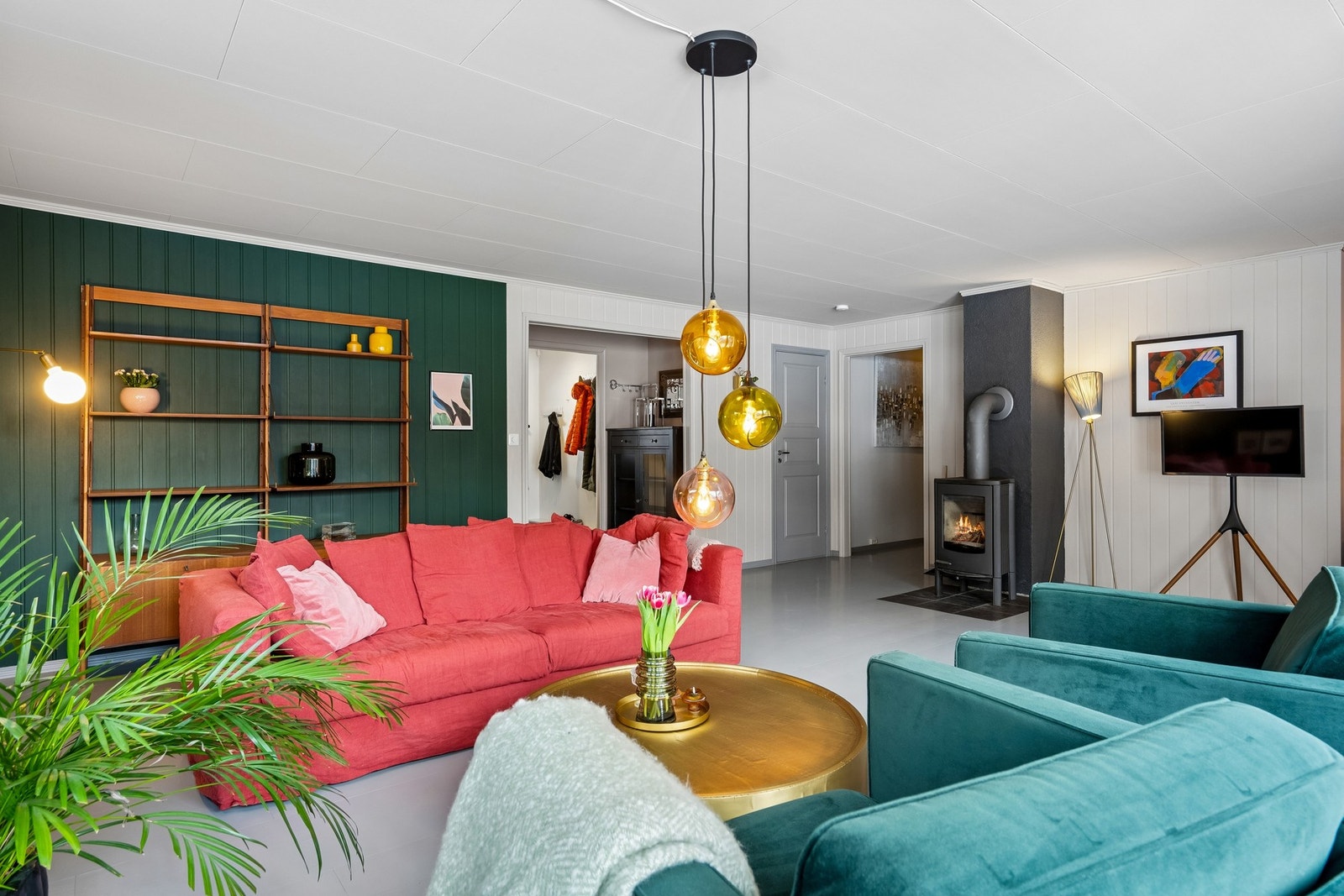 I stuen finner du vedovn som skaper lun stemning. Galleribilde