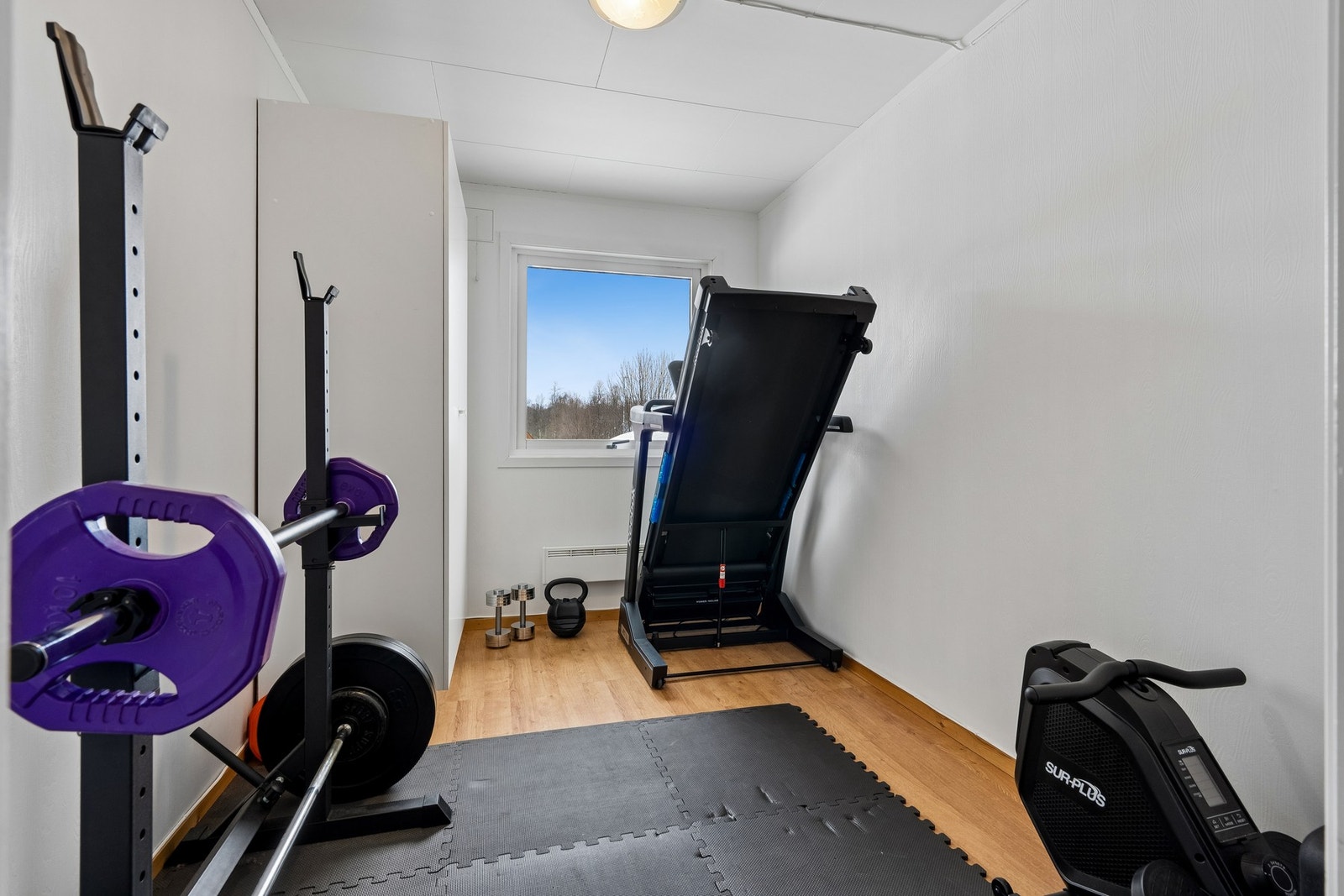 Det tredje soverommet av mindre størrelse, benyttes i dag som treningsrom. Galleribilde