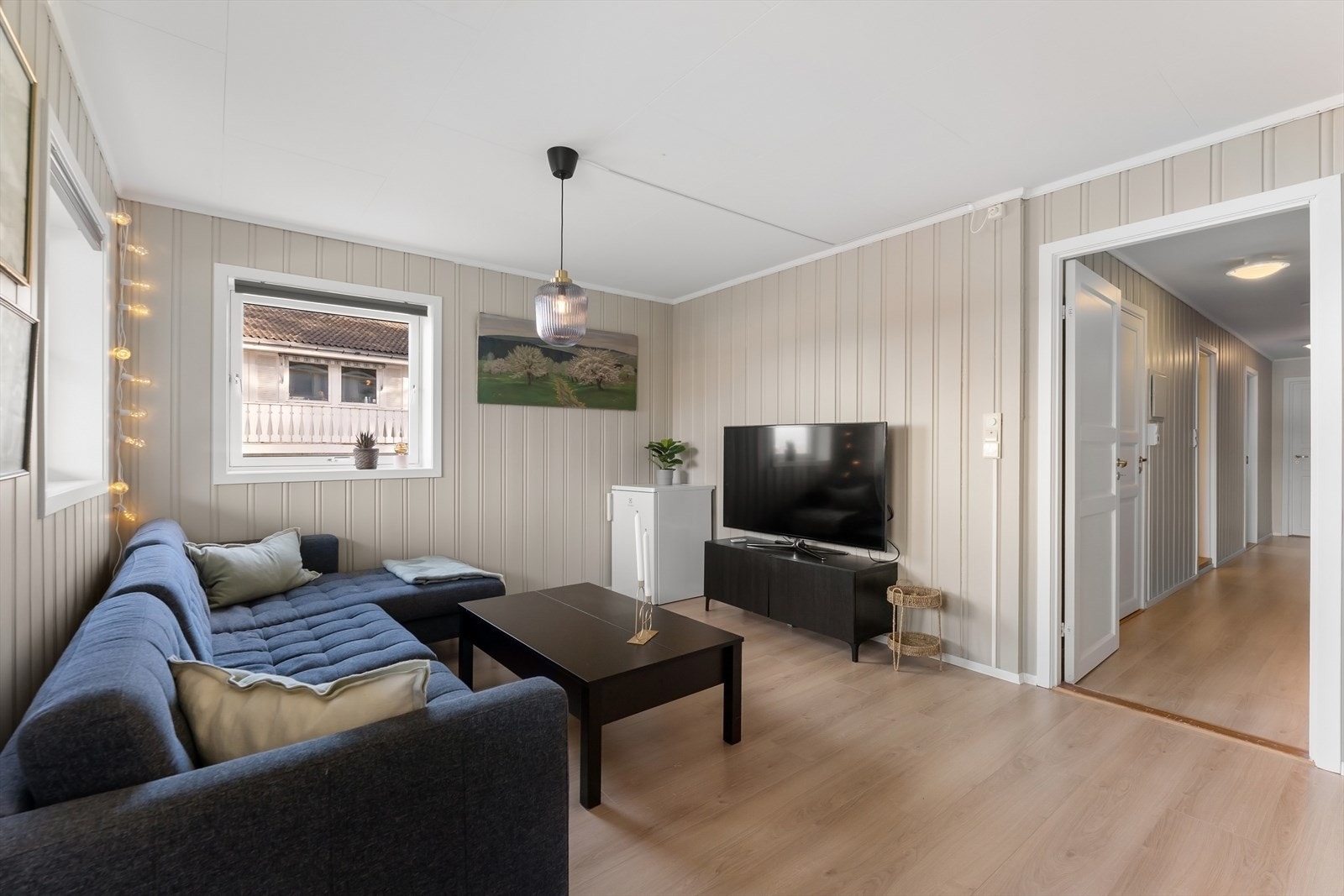 Ekstra stue i underetasjen. Galleribilde