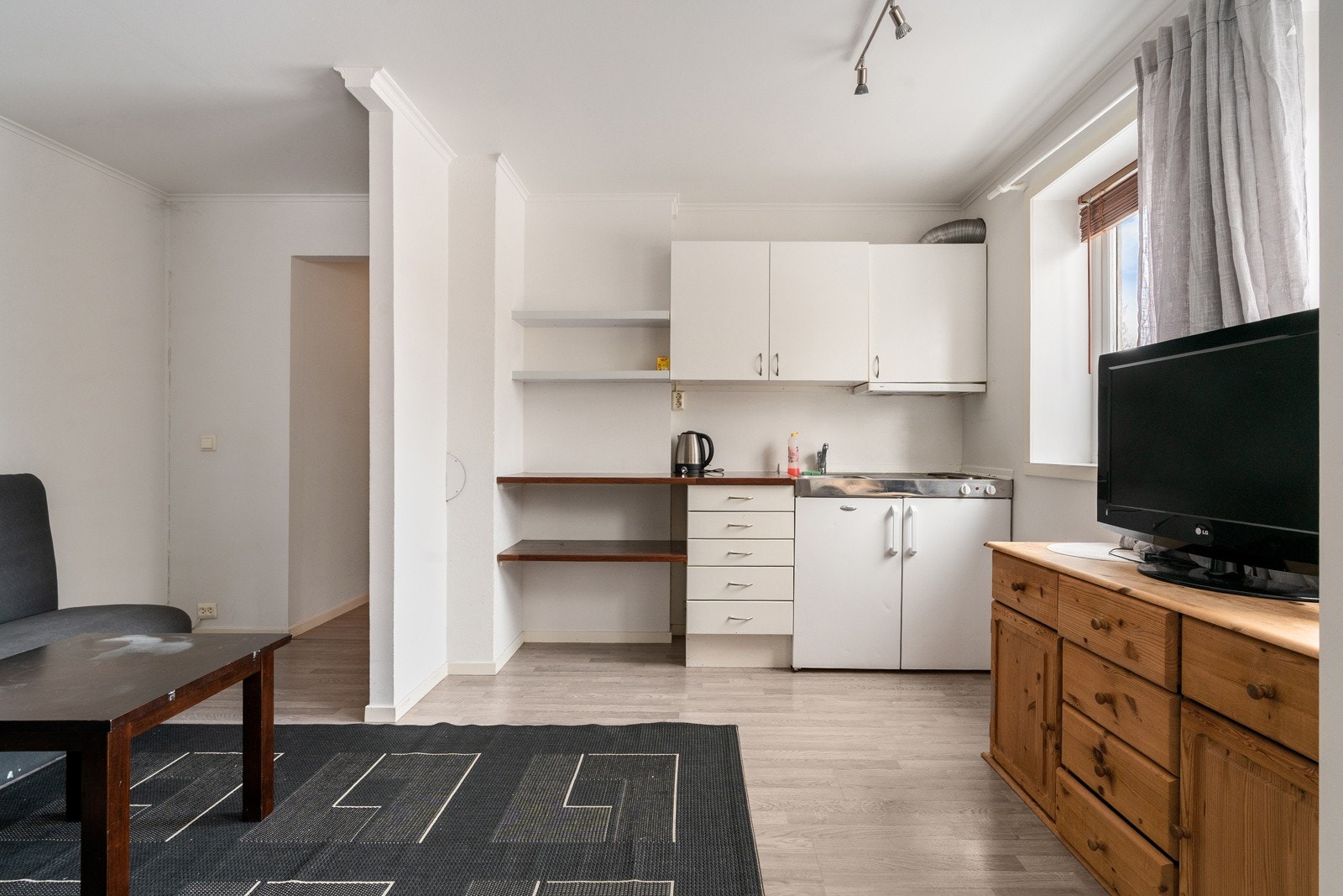 Hybelkjøkken etablert i underetasje.