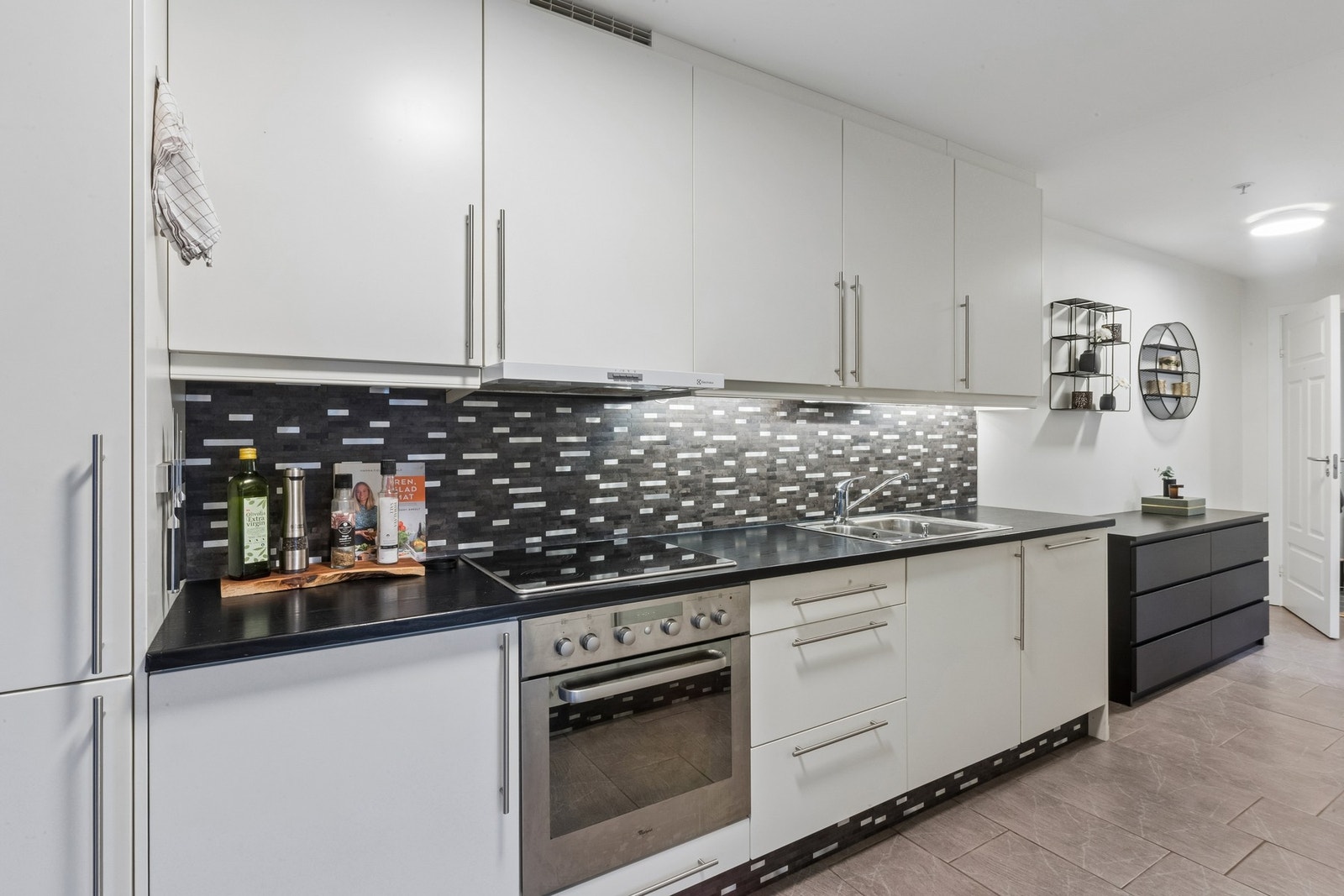 Her er alle hvitevarer integrert. Galleribilde