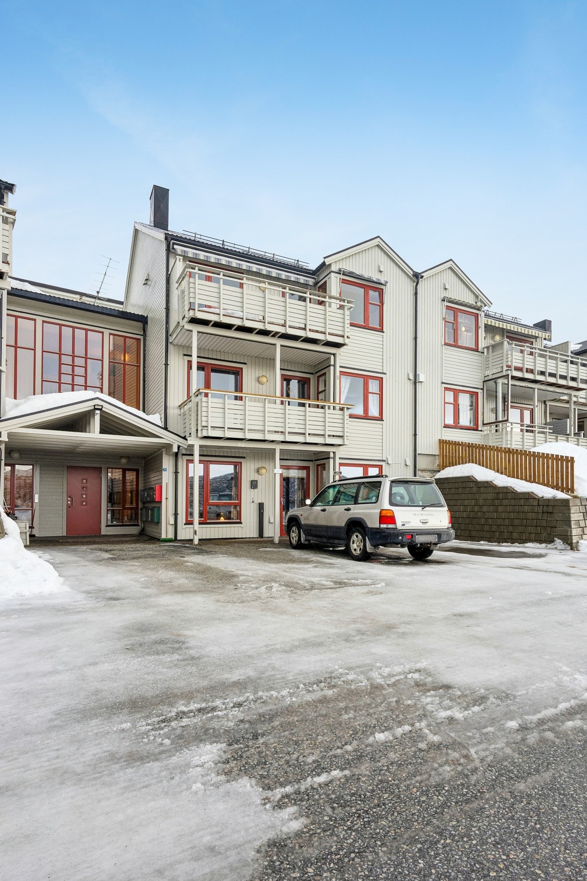 Borettslaget har heis, adkomst er derfor svært praktisk. Galleribilde