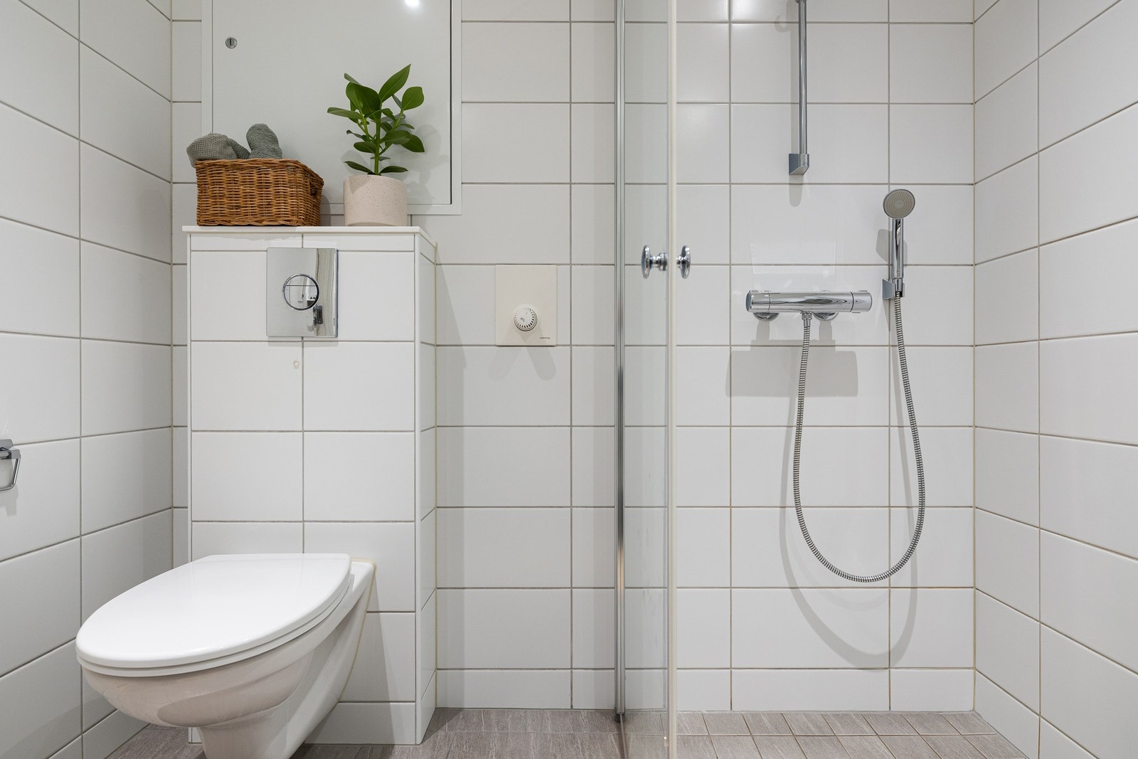 Dusj med innfellbare dusjdører. Galleribilde