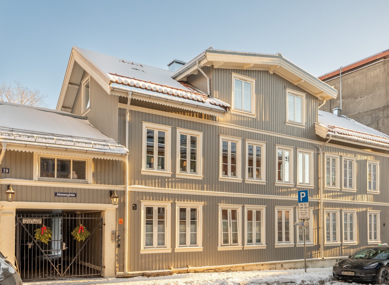 Leiligheten ligger i sjarmerende Johannesgården. Galleribilde