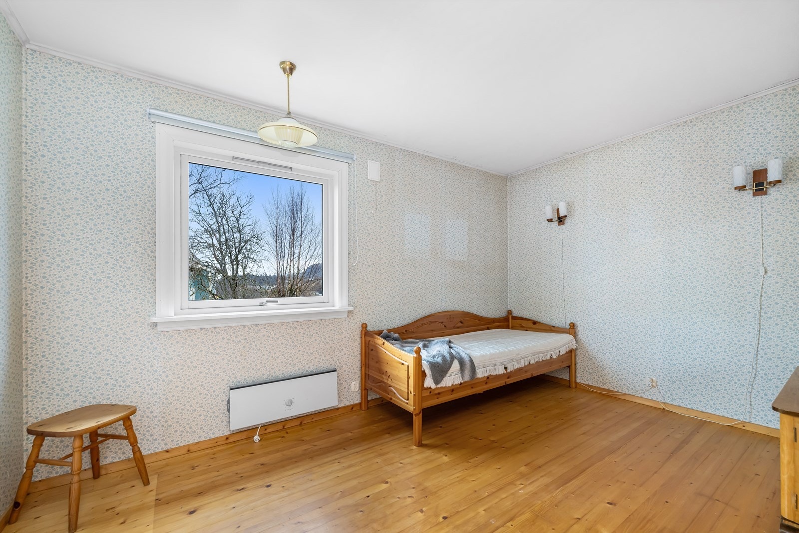 De 2 største soverommene er på ca. 11 kvm. Galleribilde