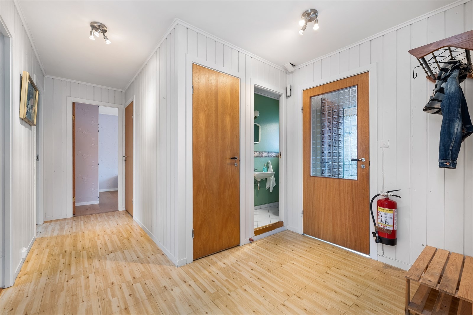 Boligen har en hensiktsmessig og god planløsning. Galleribilde