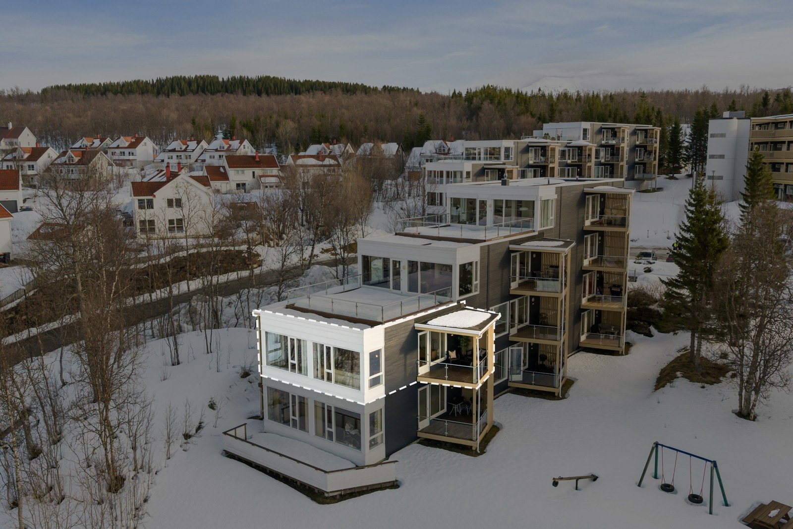 Hjørnebeliggenhet med fantastisk utsikt! Galleribilde