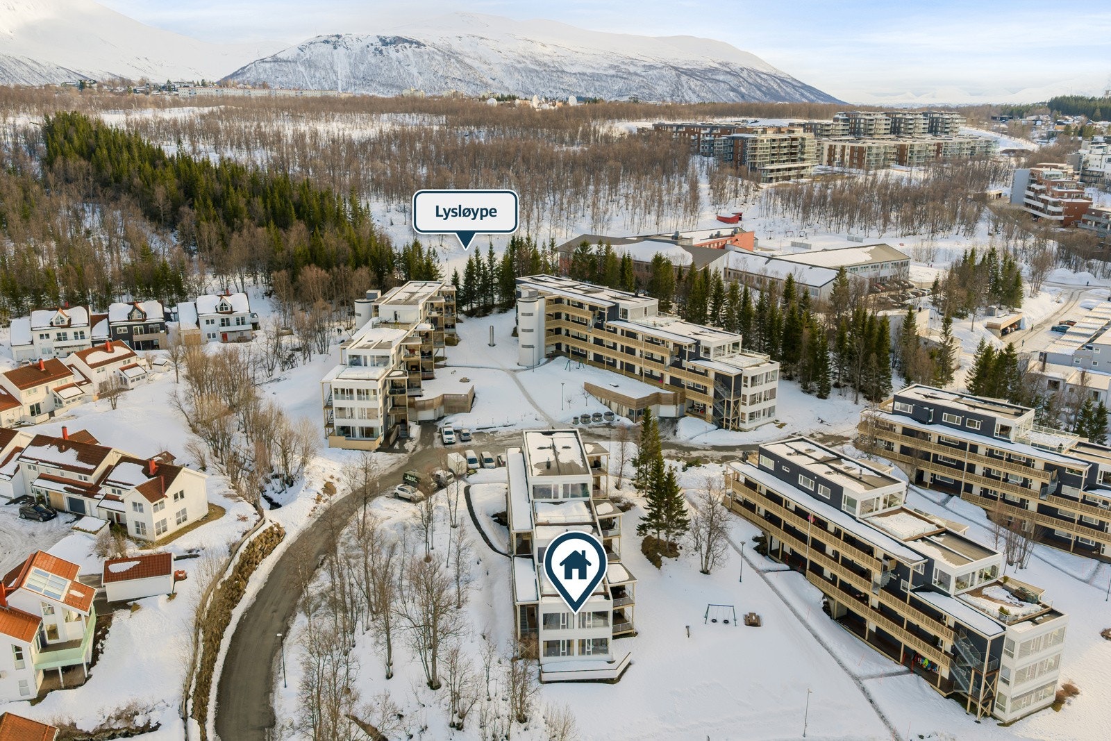 Kort vei til skole, barnehage og lysløypa! Galleribilde