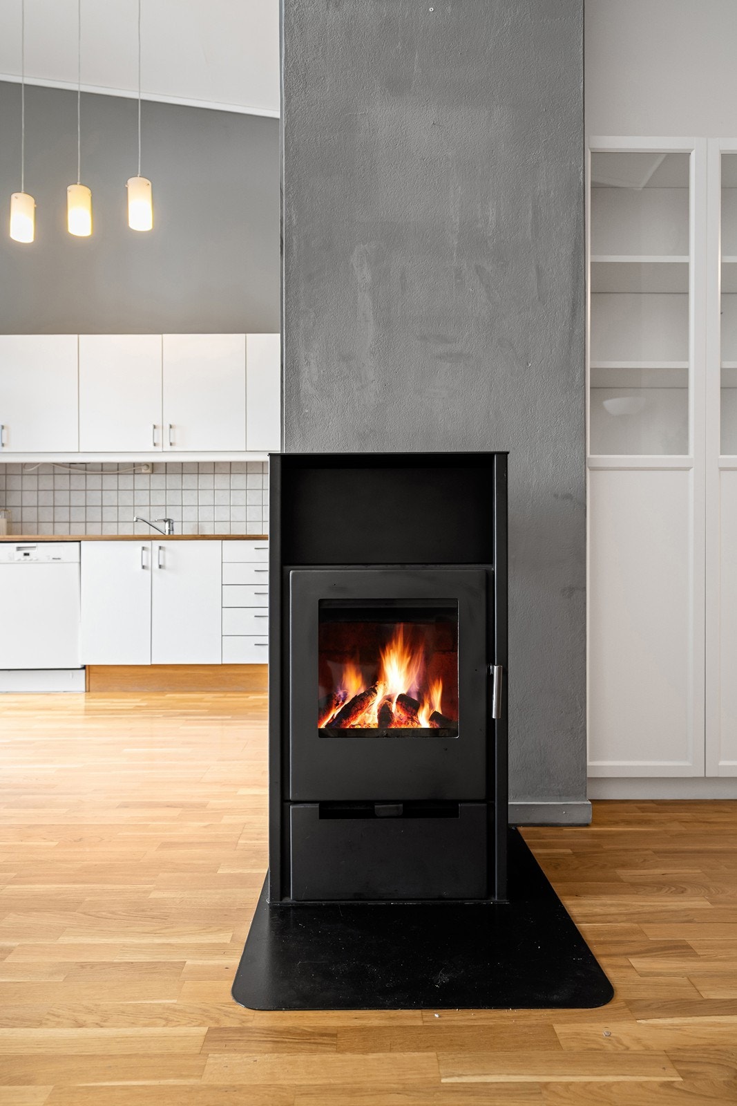 Vedovn gir en behagelig varmekilde i stueområdet. Galleribilde