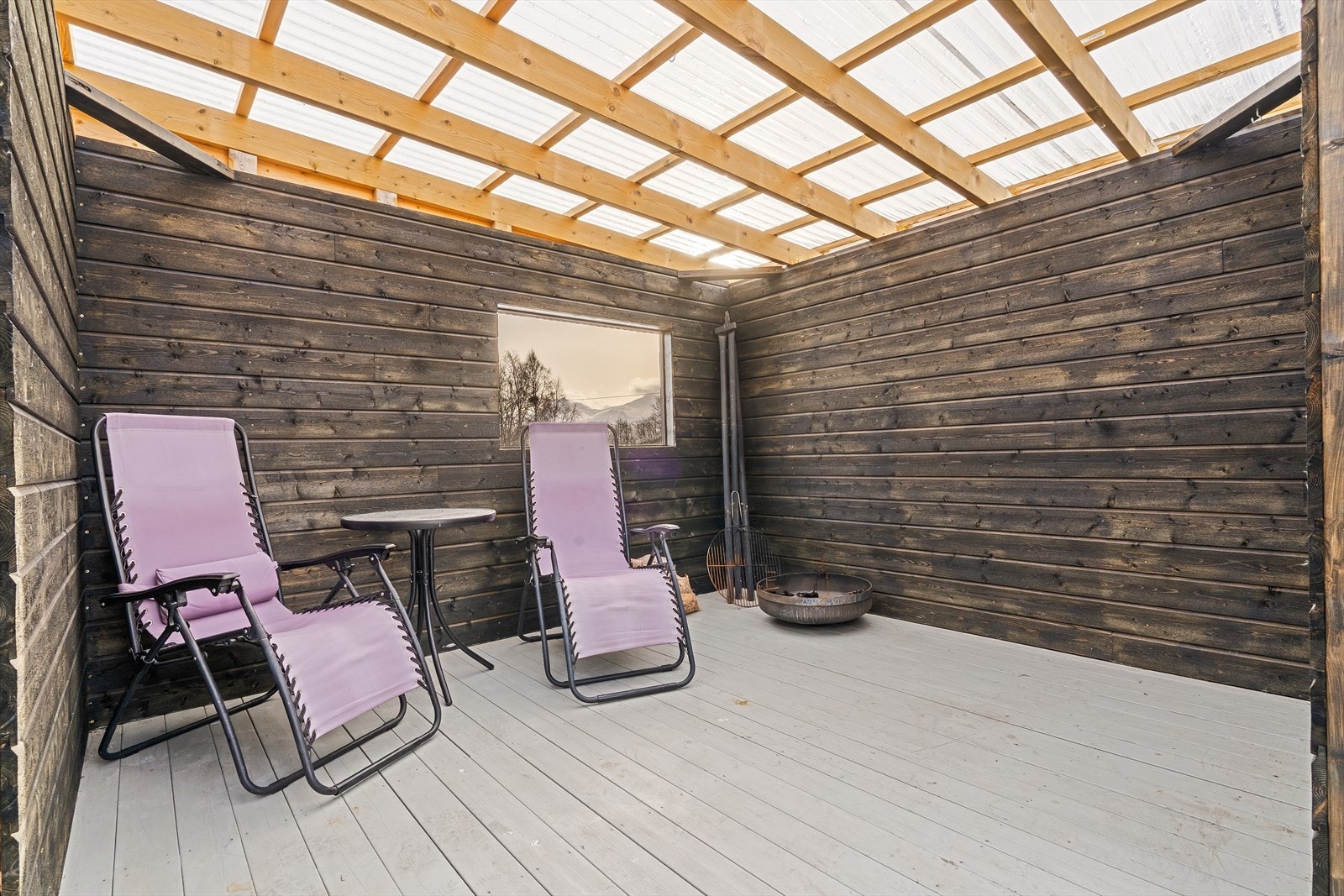 En flott forlengelse av stuen i sommerhalvåret. Galleribilde