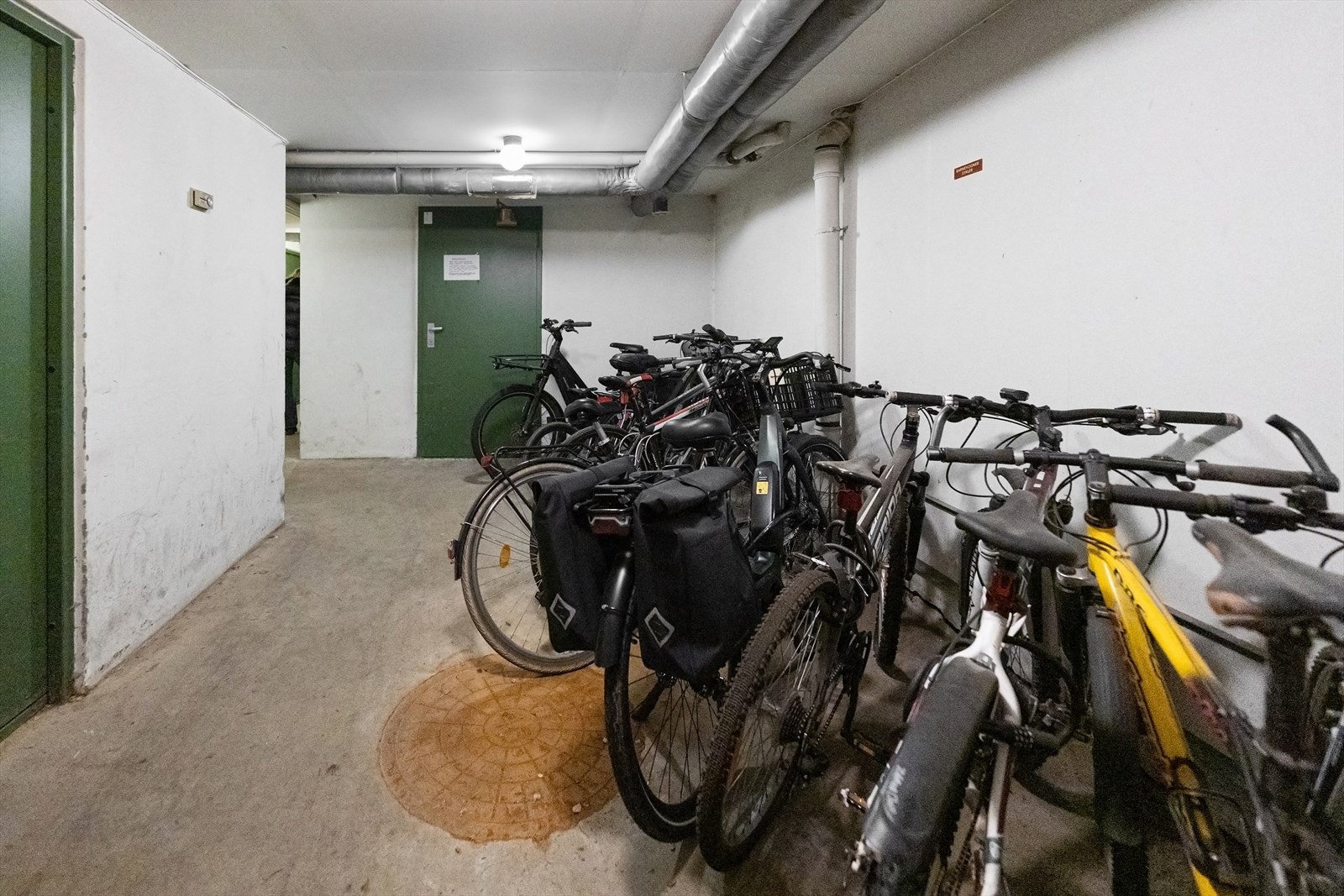 Sykkelparkering Galleribilde