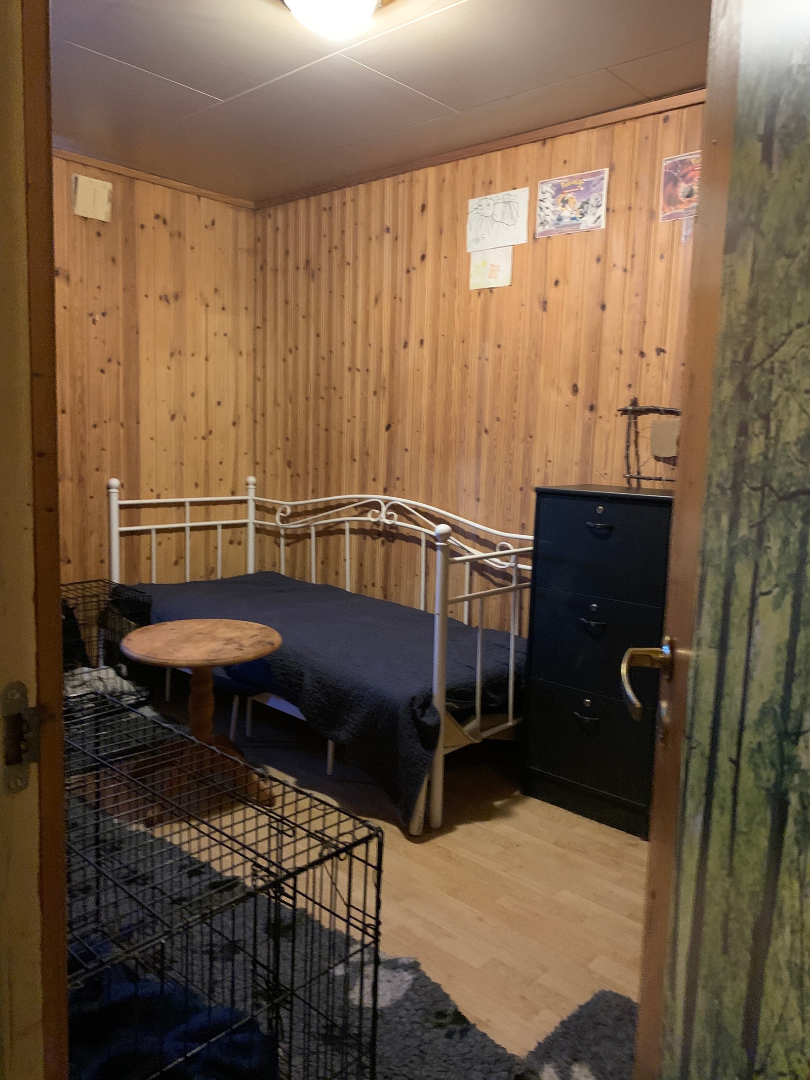 Soverom 1, brukes til hundehold. Galleribilde