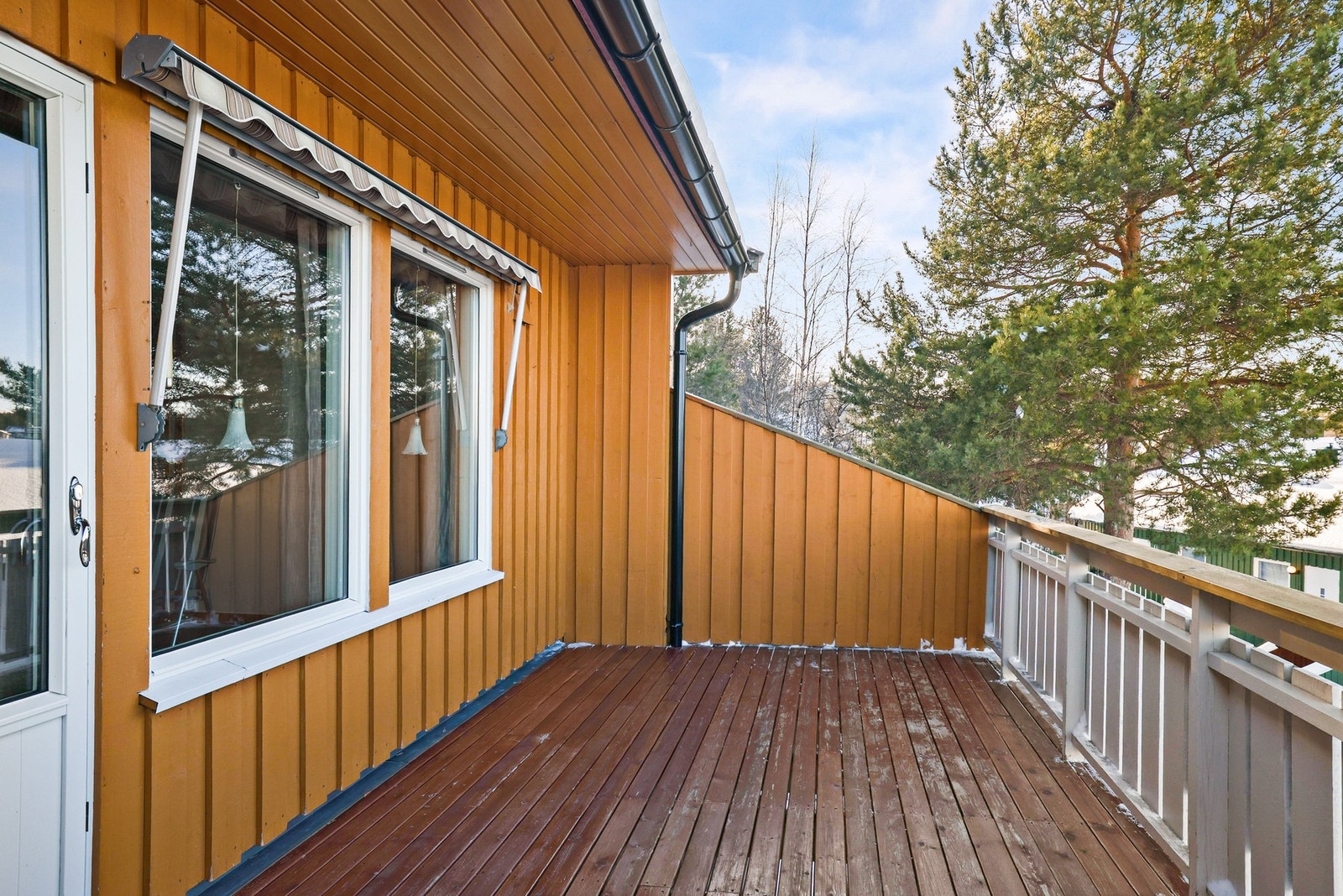 En ypperlig forlengelse av stuerommet på finværsdager. Galleribilde