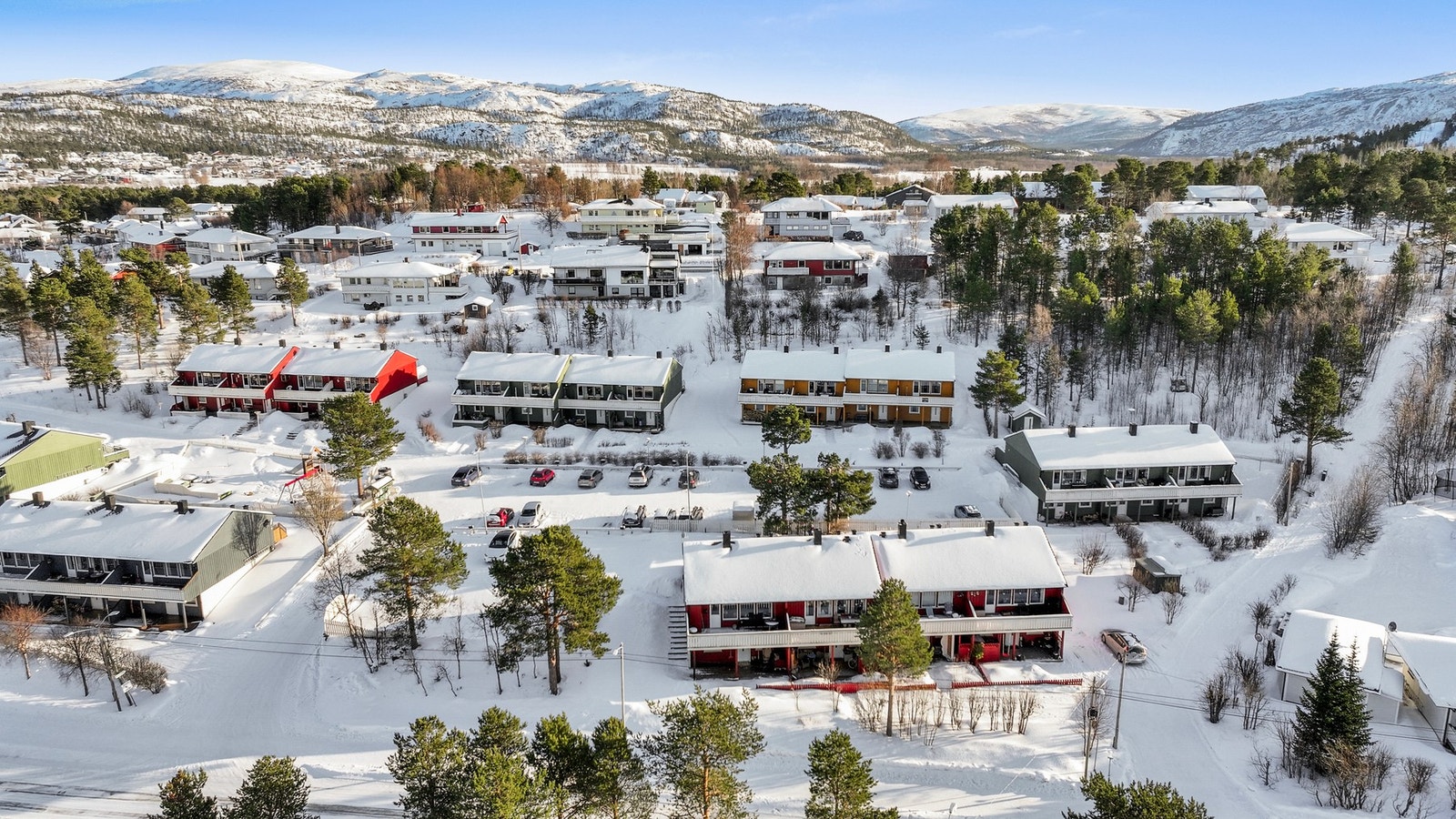 Et lyst og flott andels rekkehus beliggende i et rolig område. Galleribilde