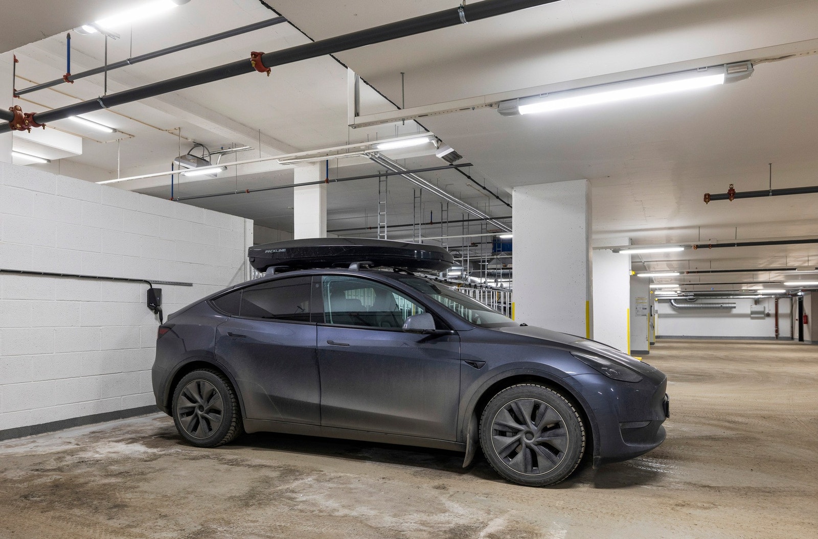 Garasjeplass medfølger boligen. Galleribilde