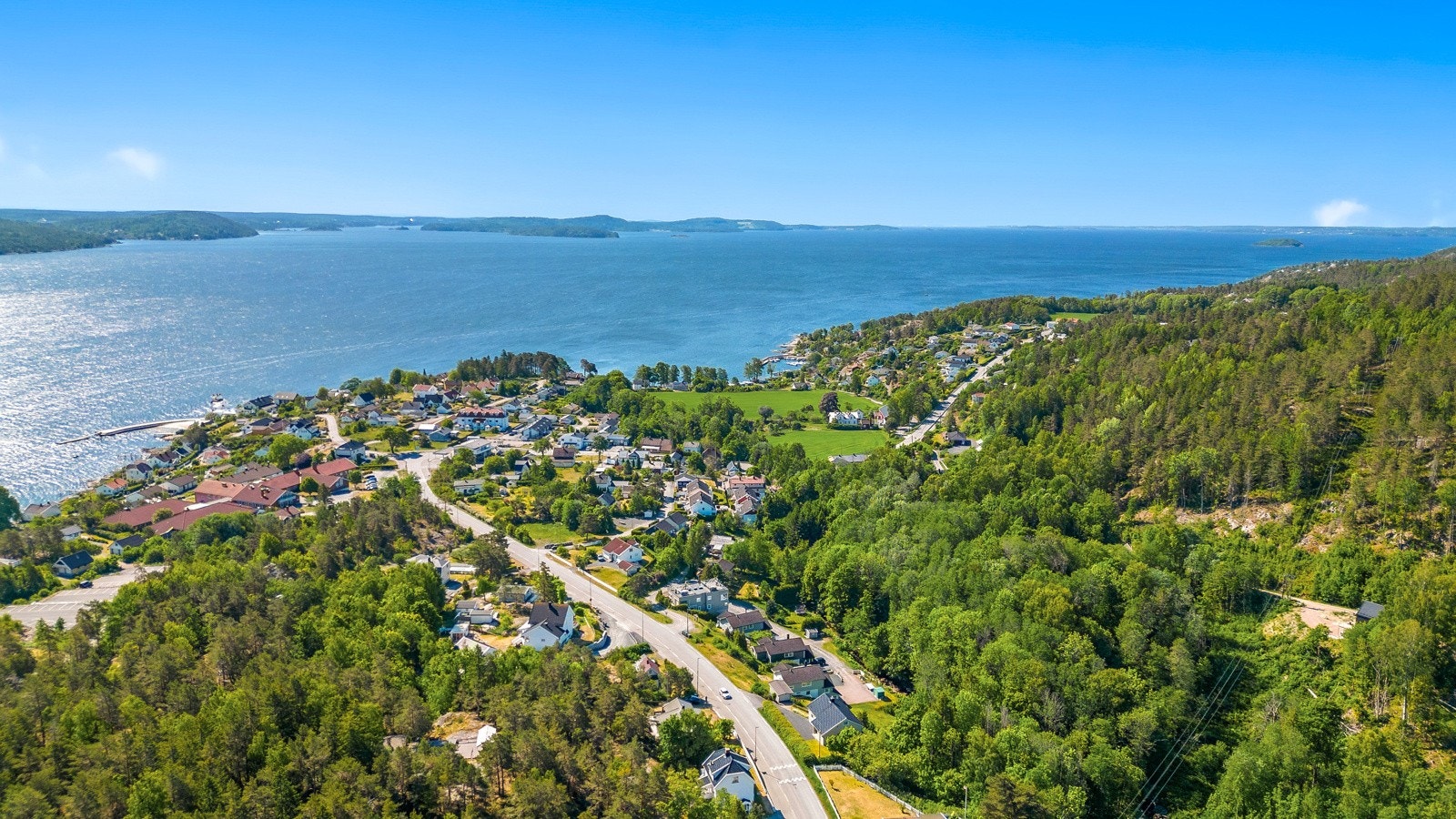 Kort vei til Filtvet sentrum med Filtvet fyr og Villa Malla. Galleribilde