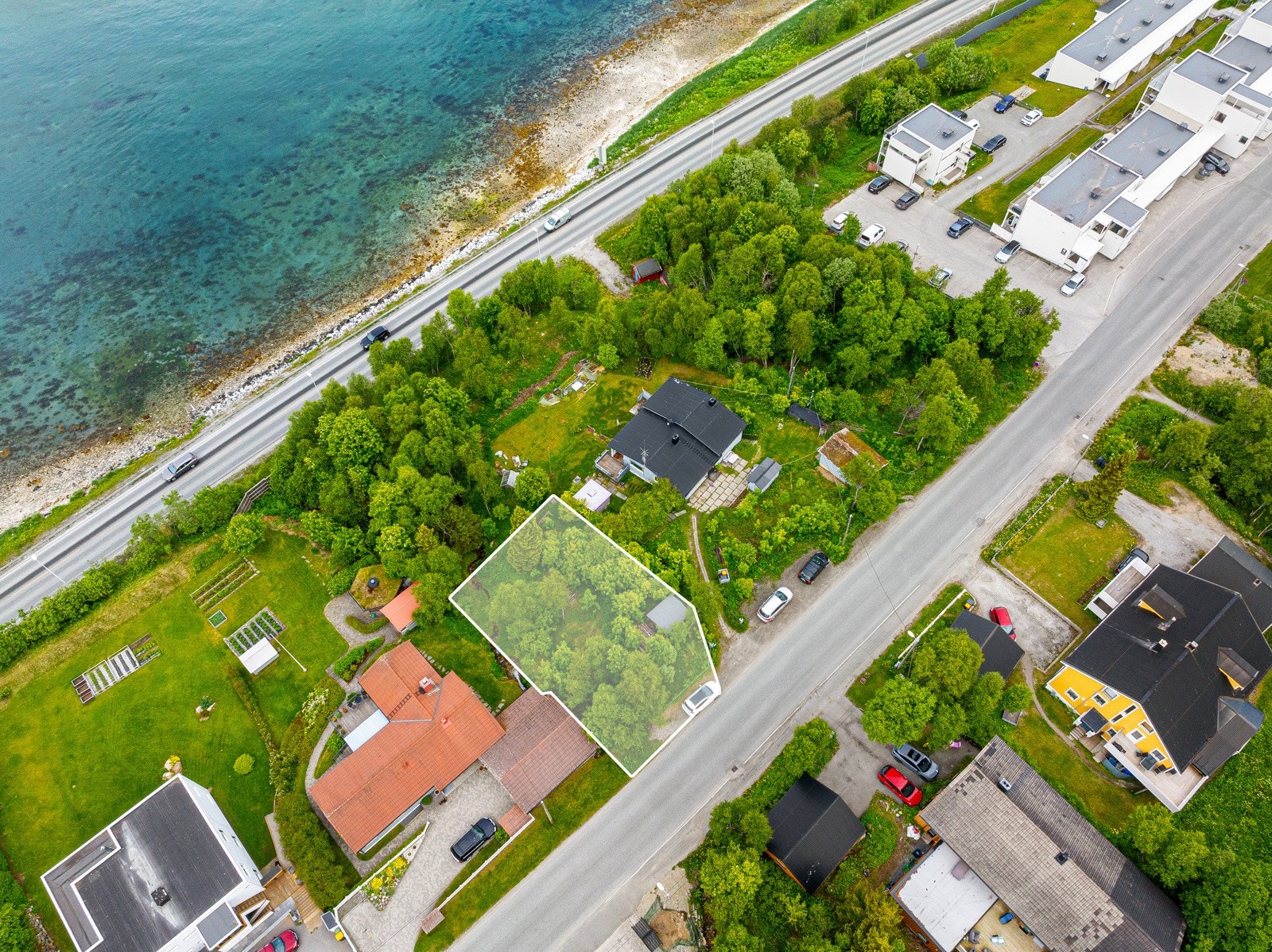 Gangavstand til helårs turterreng og bussforbindelser til bla. slalombakke, sentrum m.v. Galleribilde