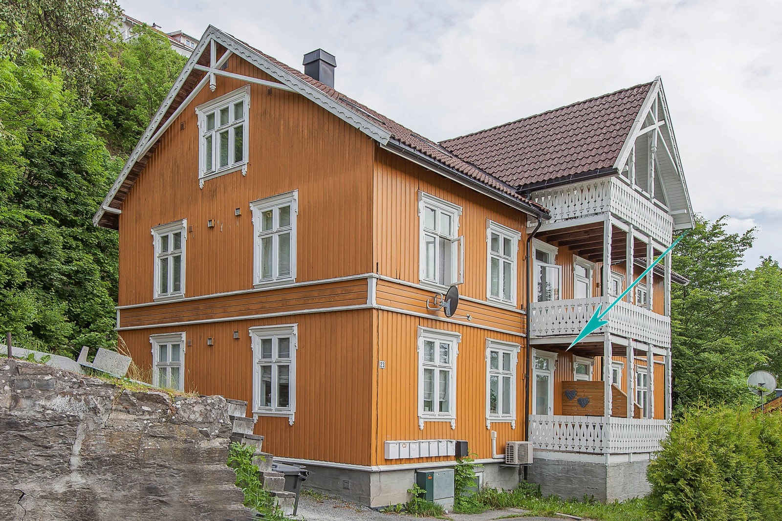 Leiligheten ligger i 1. etasje Galleribilde