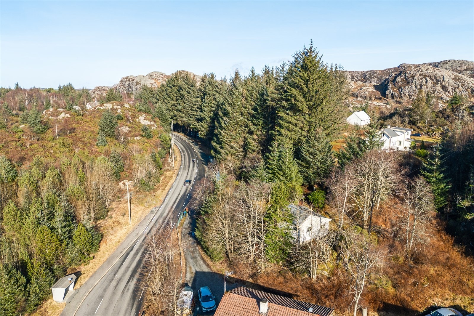 For større handleturer ligger Sartor Senter kun ca. 10 minutter unna, med et bredt utvalg av butikker, kino, treningssenter og restauranter. Galleribilde