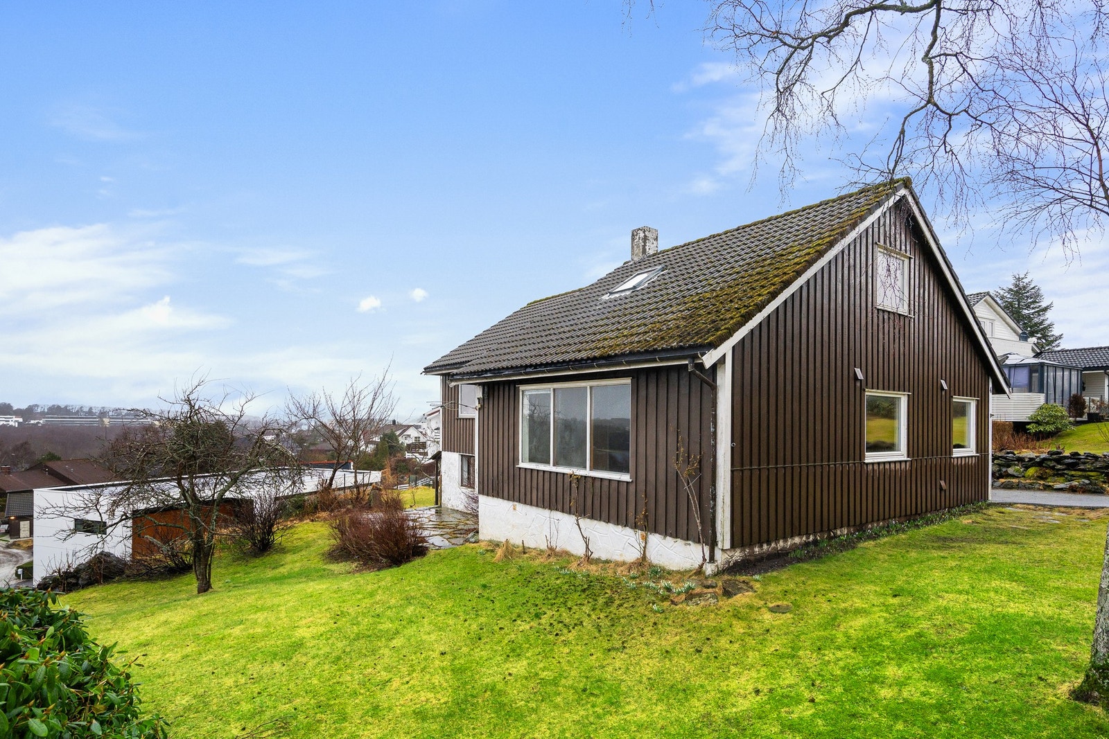 Området er svært barnevennlig med skoler og barnehager innen gangavstand. Galleribilde