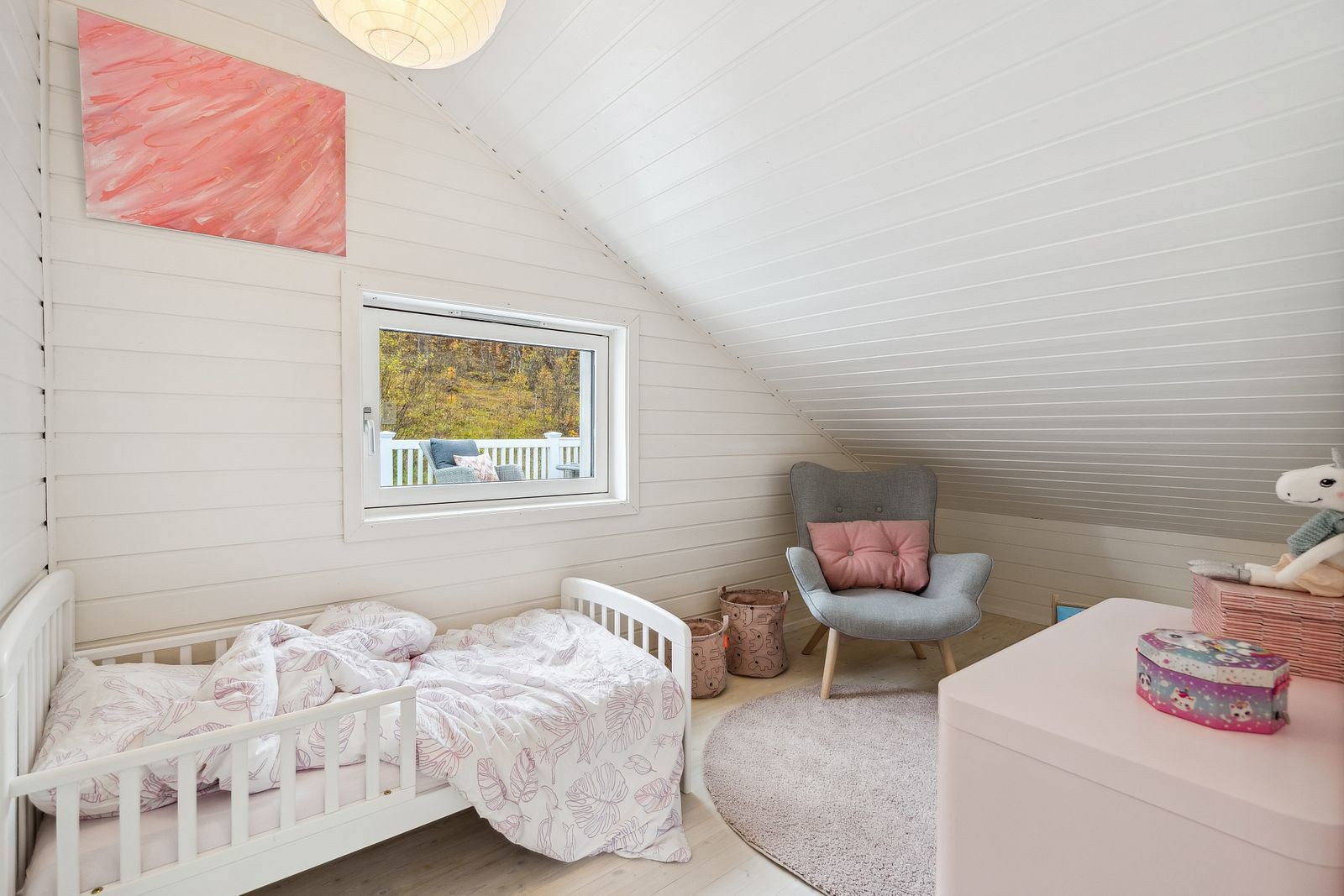 Soverom 2 på loft. Galleribilde