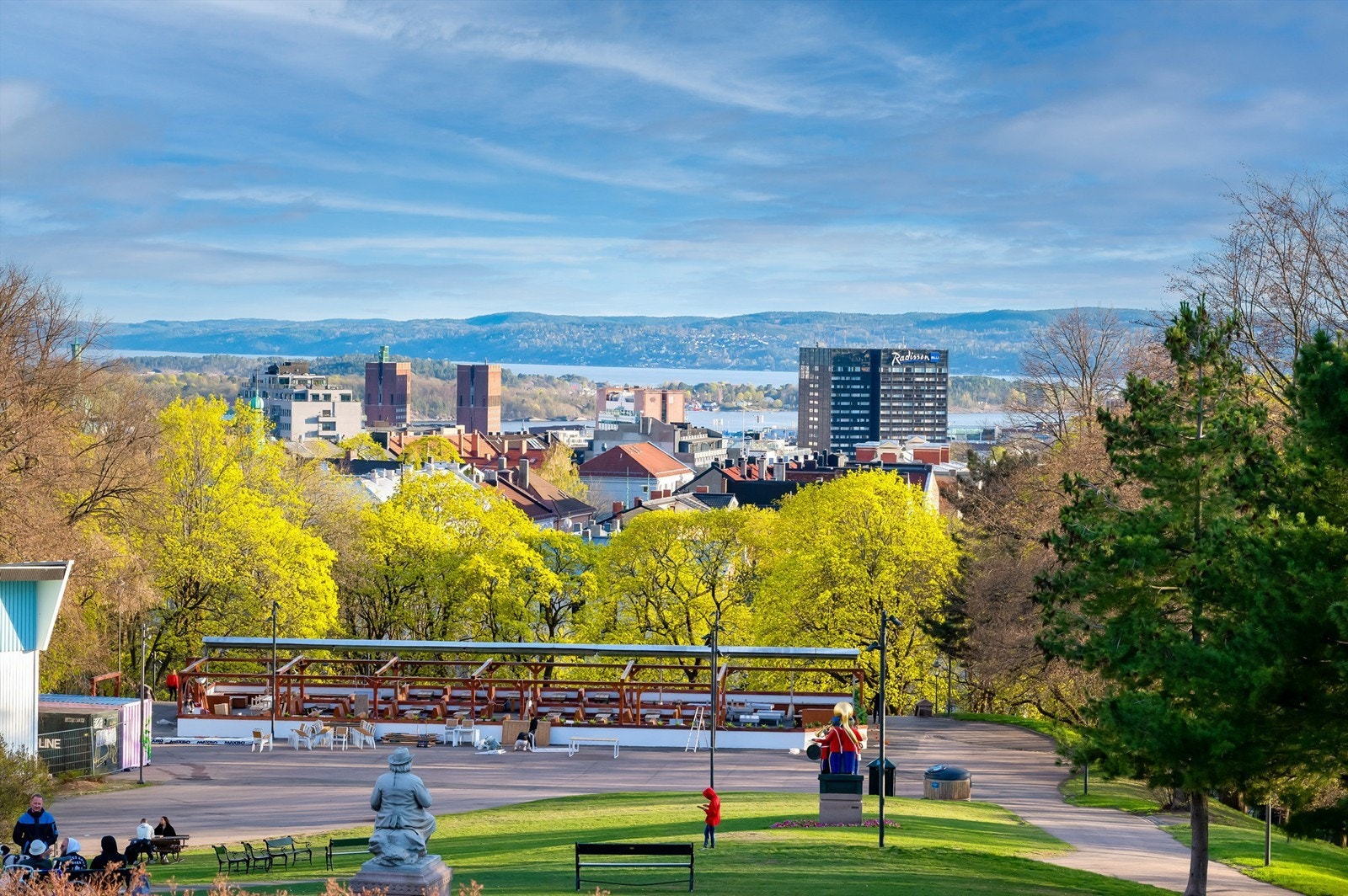 Fra toppen av parken har du en flott panoramautsikt over Oslo og fjorden. Galleribilde