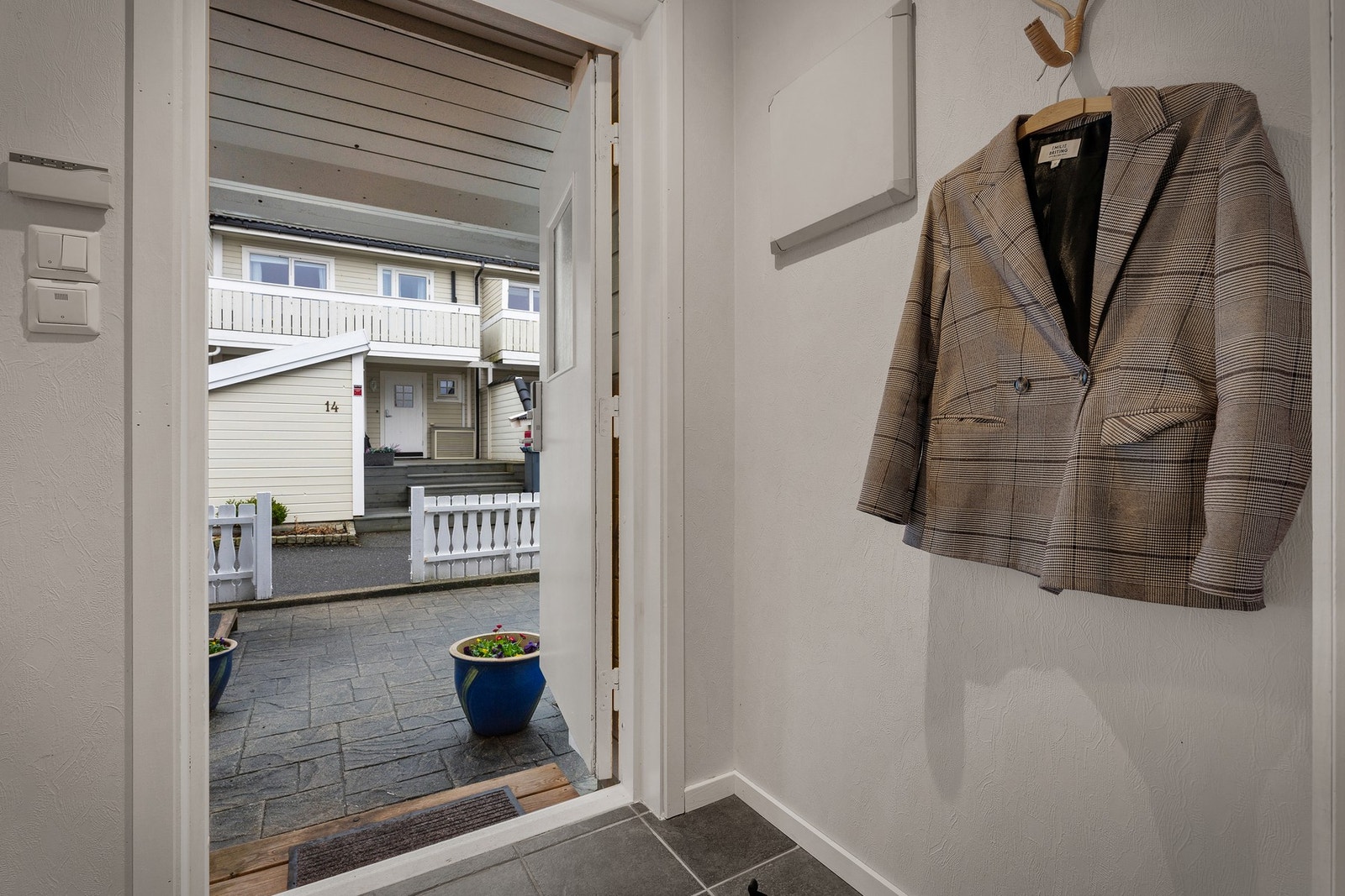 - Vindfang på 1,7 kvm med varme i gulv - Galleribilde