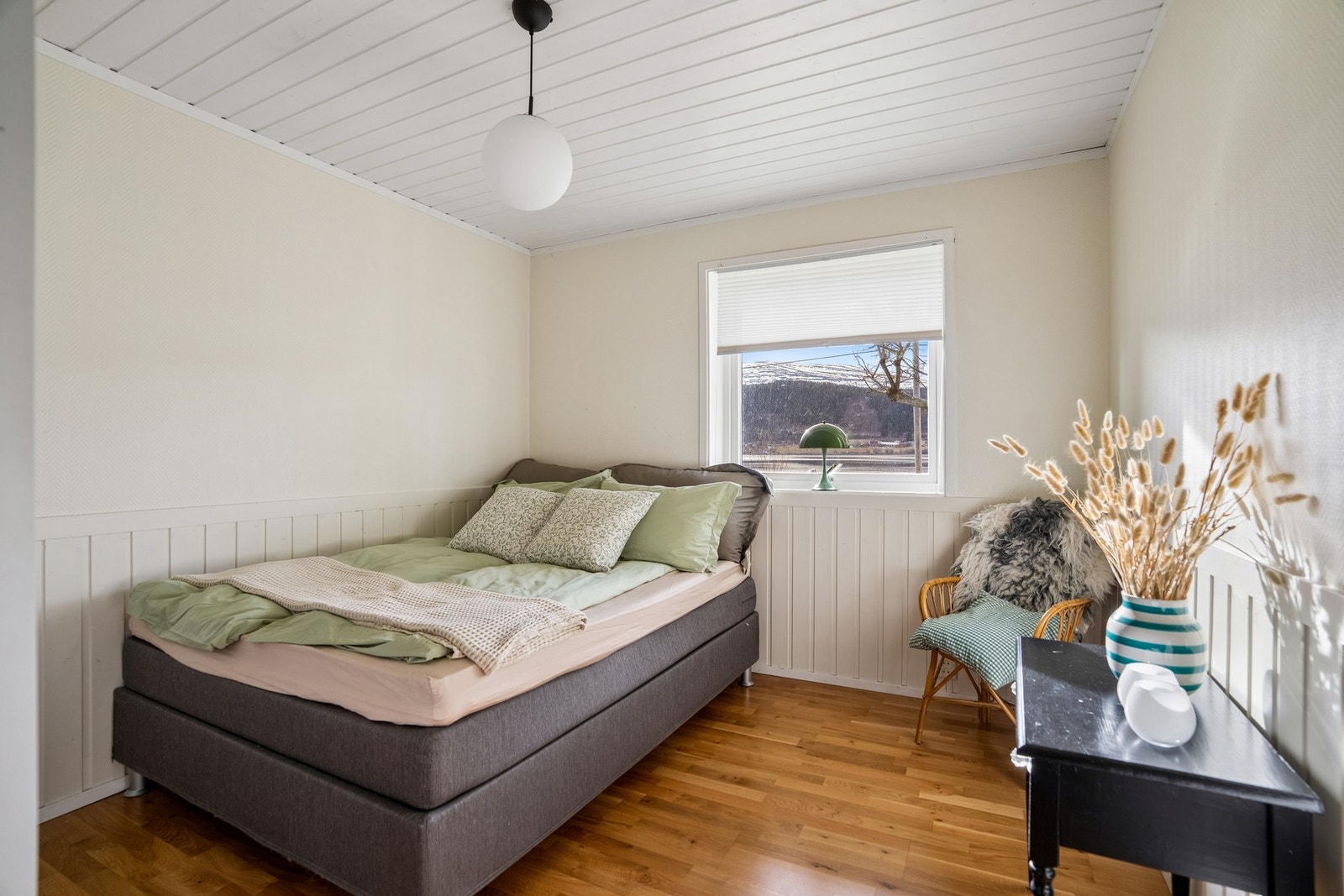 Soverom i underetasje Galleribilde