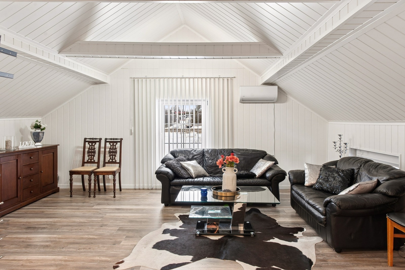 Anneks. Rommene er ikke byggemeldt og ikke godkjent for varig opphold. Galleribilde