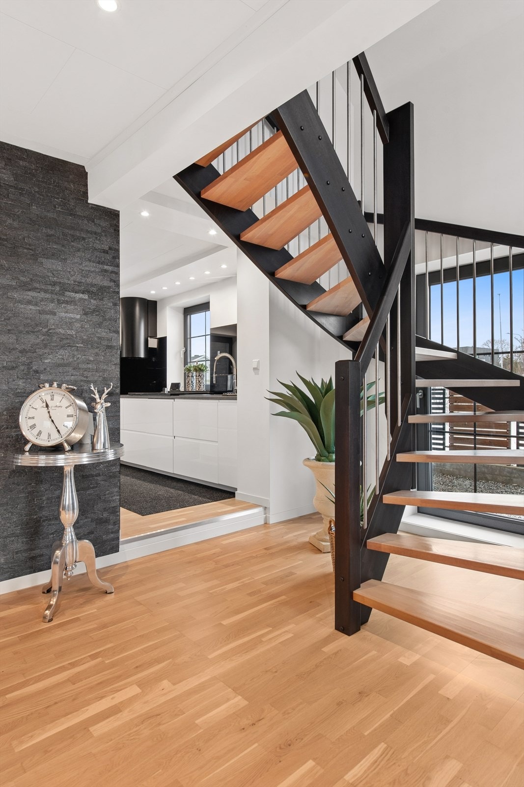 Trapperom mellom 1- og 2. etasje. Galleribilde