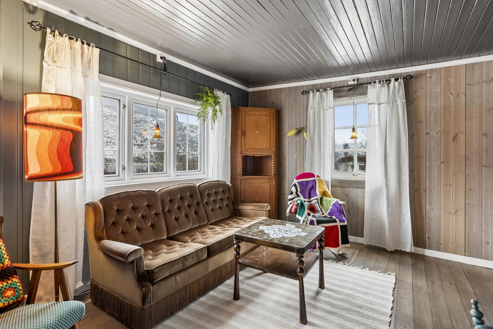 Møblene passer perfekt til bygget. Galleribilde