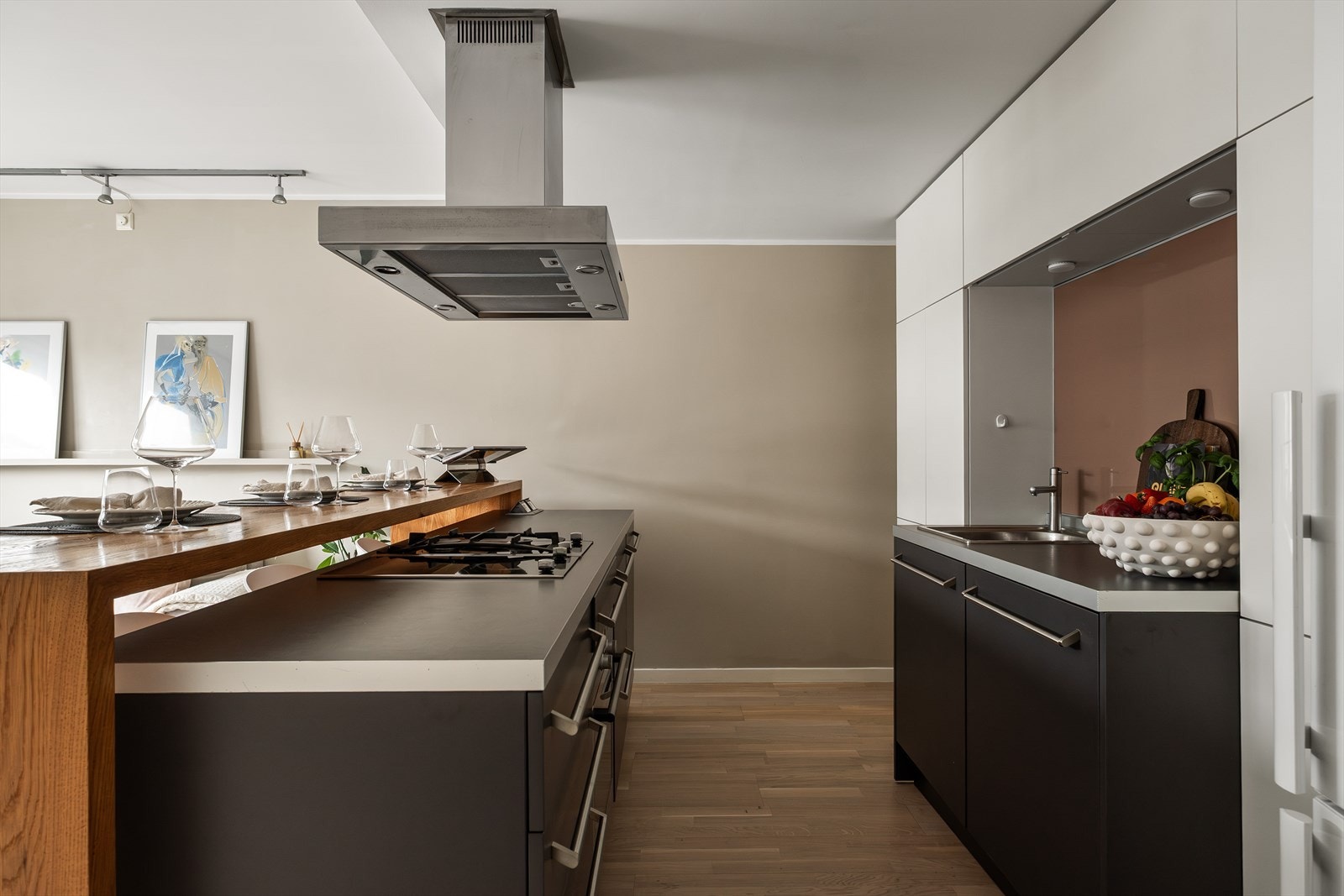 Expo Nova kjøkken med moderne uttrykk. Galleribilde