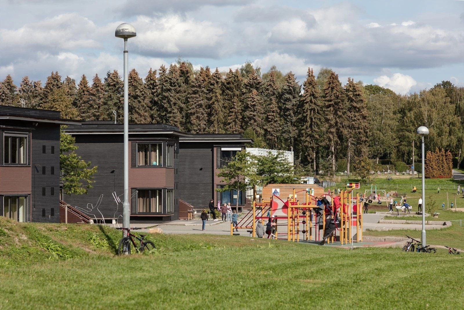 Bilfri og kort gangavstand til populære Skøyen skole. Galleribilde