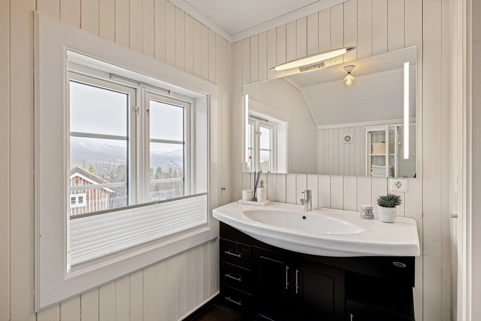 Baderom i 2. etasje, 5 kvm. Galleribilde