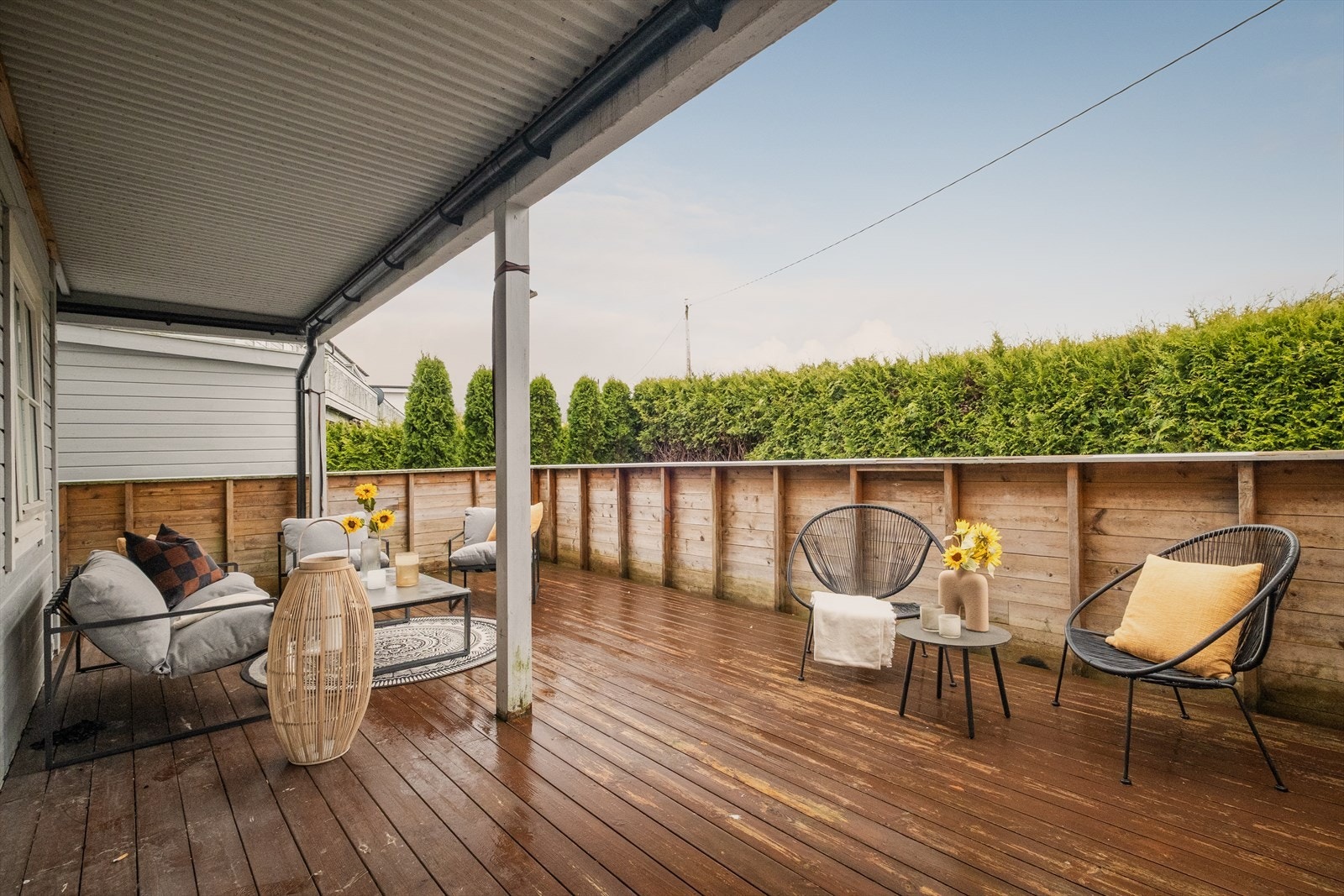 - Terrasseplatting som måler hele 34,7 m² - Galleribilde