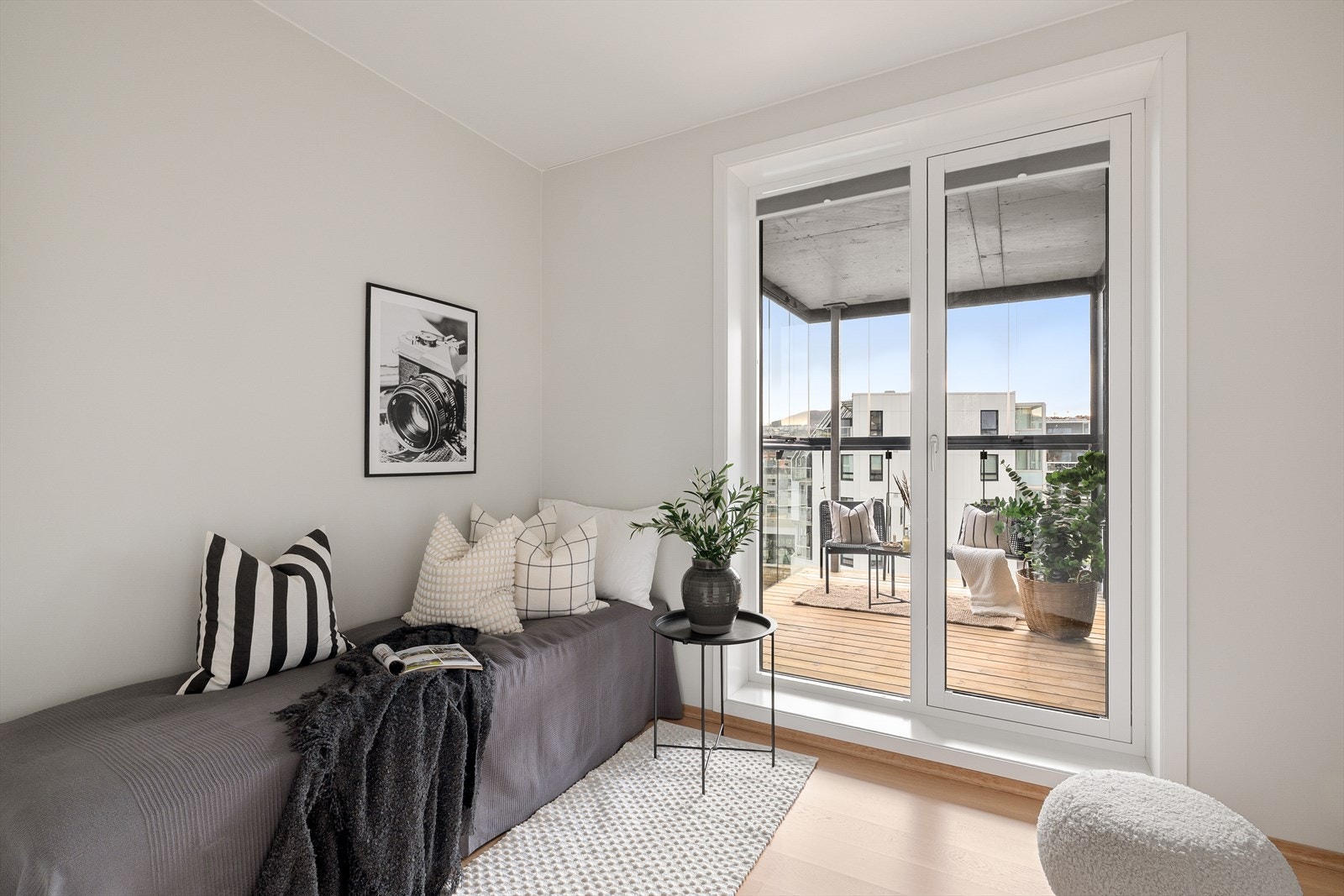 Det andre soverommet egner seg godt som barnerom, gjesterom eller hjemmekontor. Galleribilde