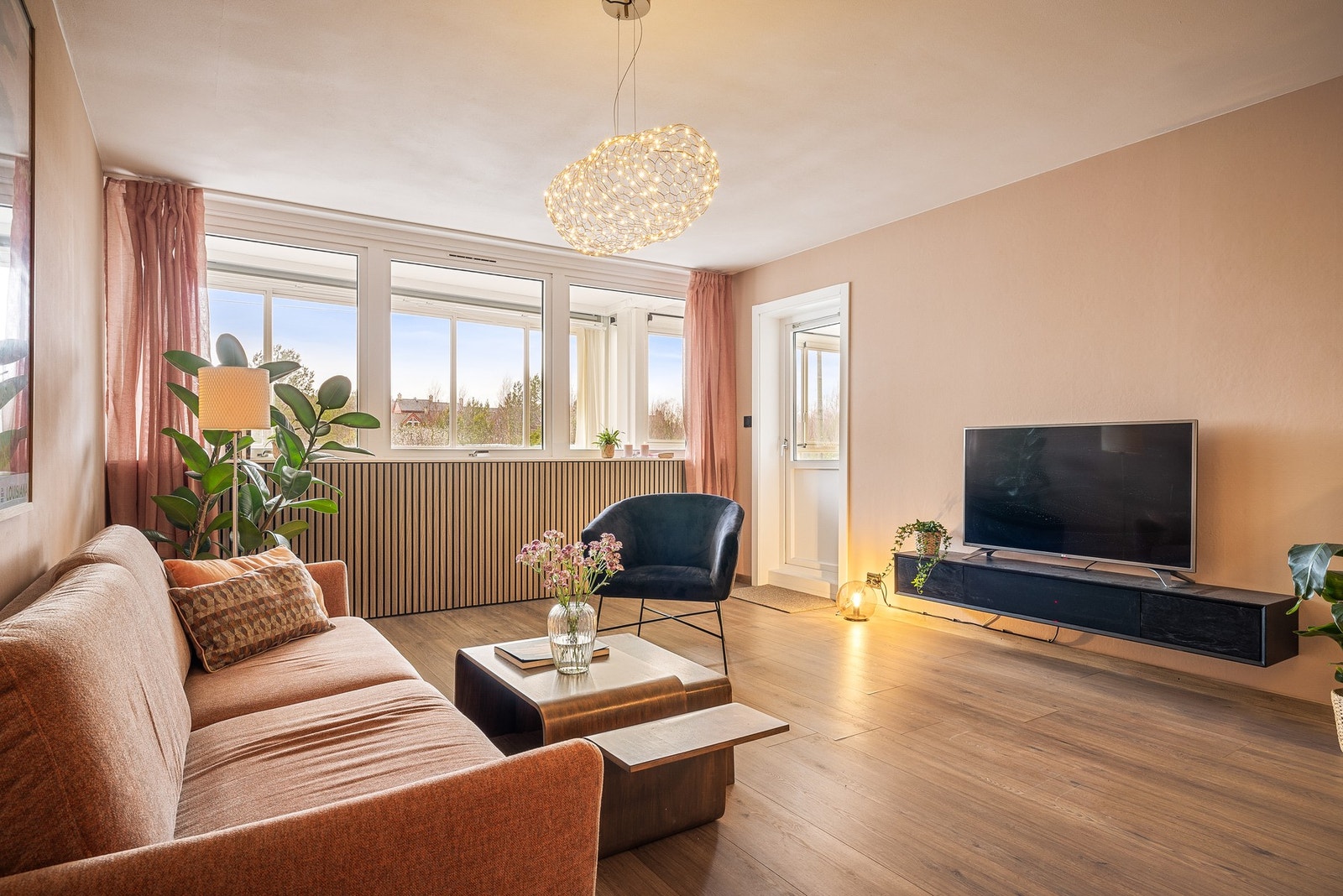 Velkommen til Hetlevikåsen 20 - Presentert av Sivert Severinsen v/Privatmegleren! Galleribilde