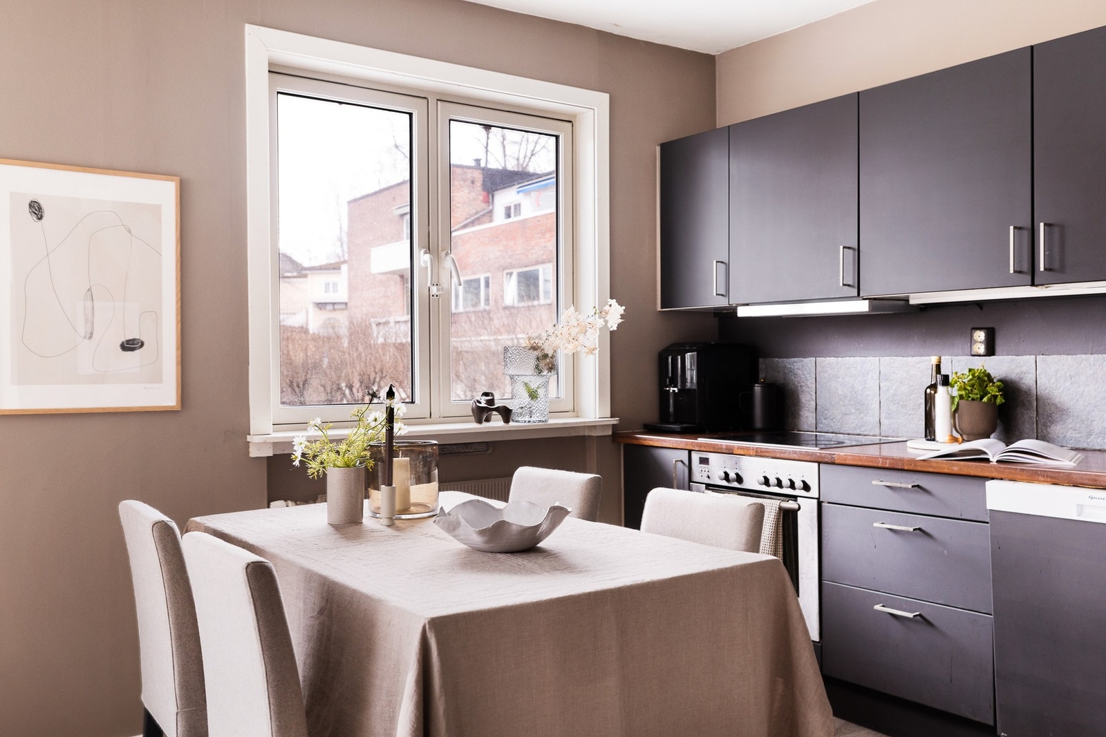 Vinduer byttet i 2016 i regi av aksjelaget. Galleribilde