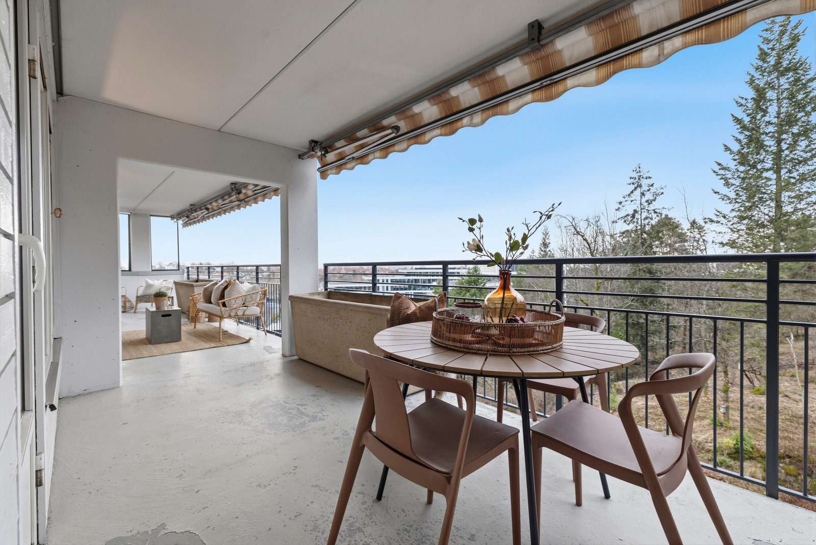 En lys og innholdsrik 4-roms selveierleilighet med attraktiv beliggenhet på Sogn/Gaustad. Galleribilde