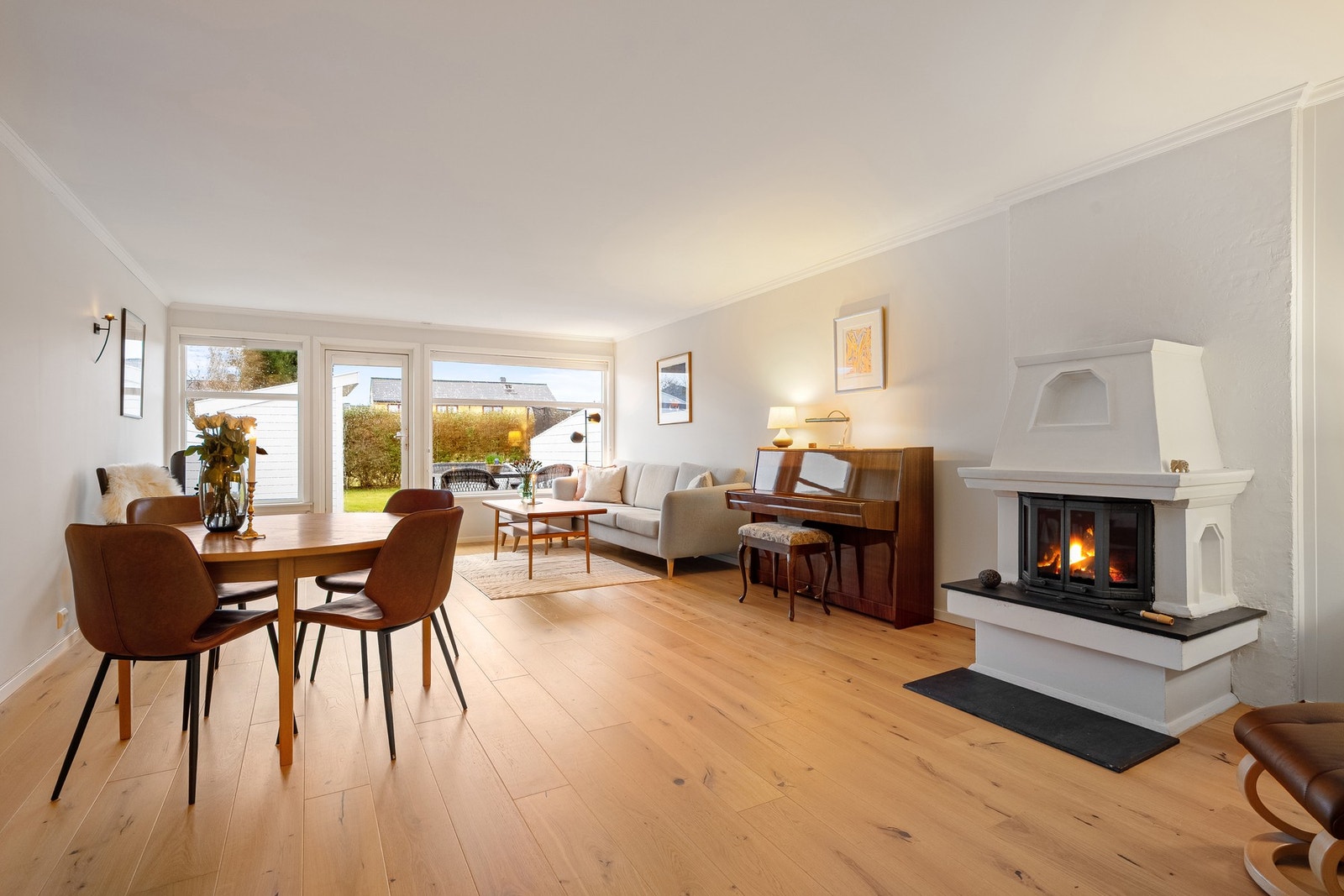 Stue 1. etg. Galleribilde