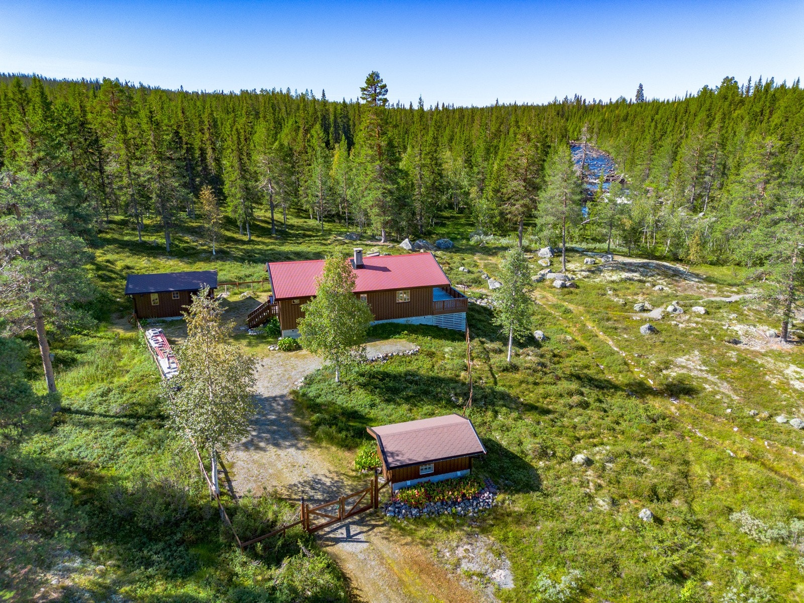 Eiendomsmelger Siri Lyseng Solberg presenterer denne eiendommen Galleribilde