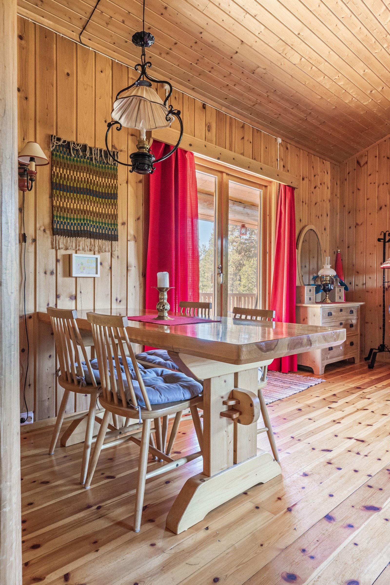 Samle familien til hyggelige måltider Galleribilde