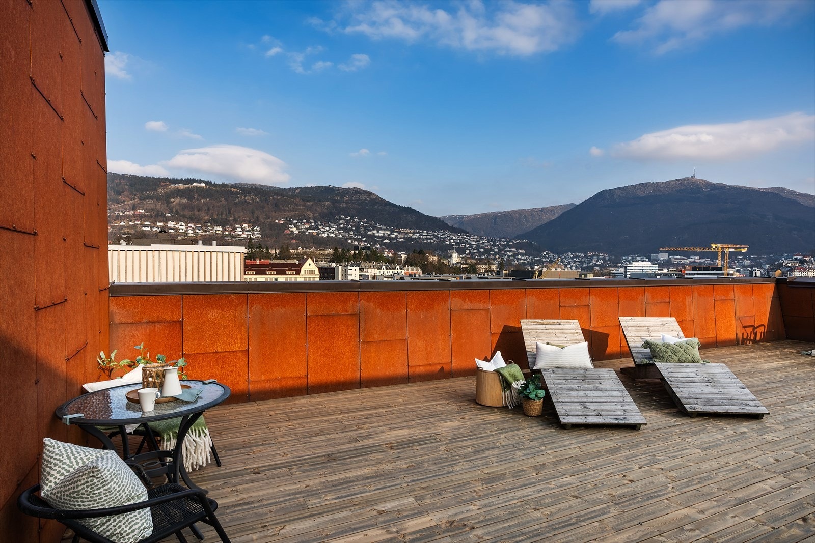 - Et perfekt sted å tilbringe de fine, varme sommerdagene Bergen har å by på - Galleribilde