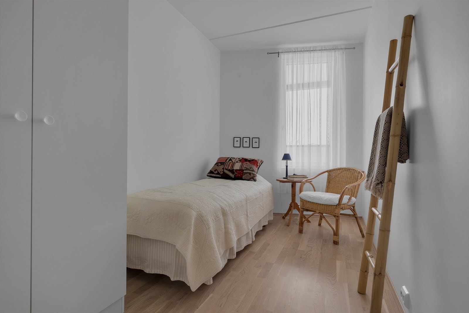 Soverom 2 egner seg perfekt som kontor, gjesterom eller barnerom. Galleribilde