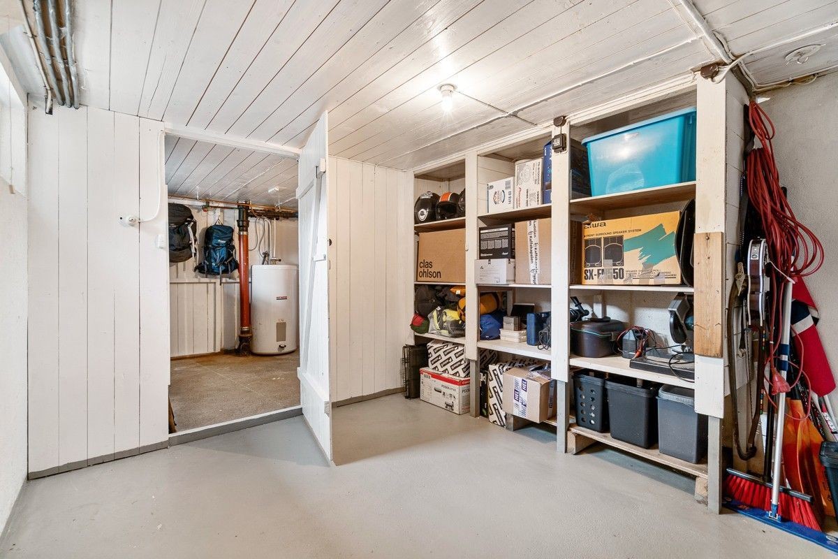 Kjelleren byr på godt med lagringsplass.
Bildet er gjengitt med tillatelse fra forrige salg i 2020, og ble i den forbindelse tatt av en annen fotograf Galleribilde