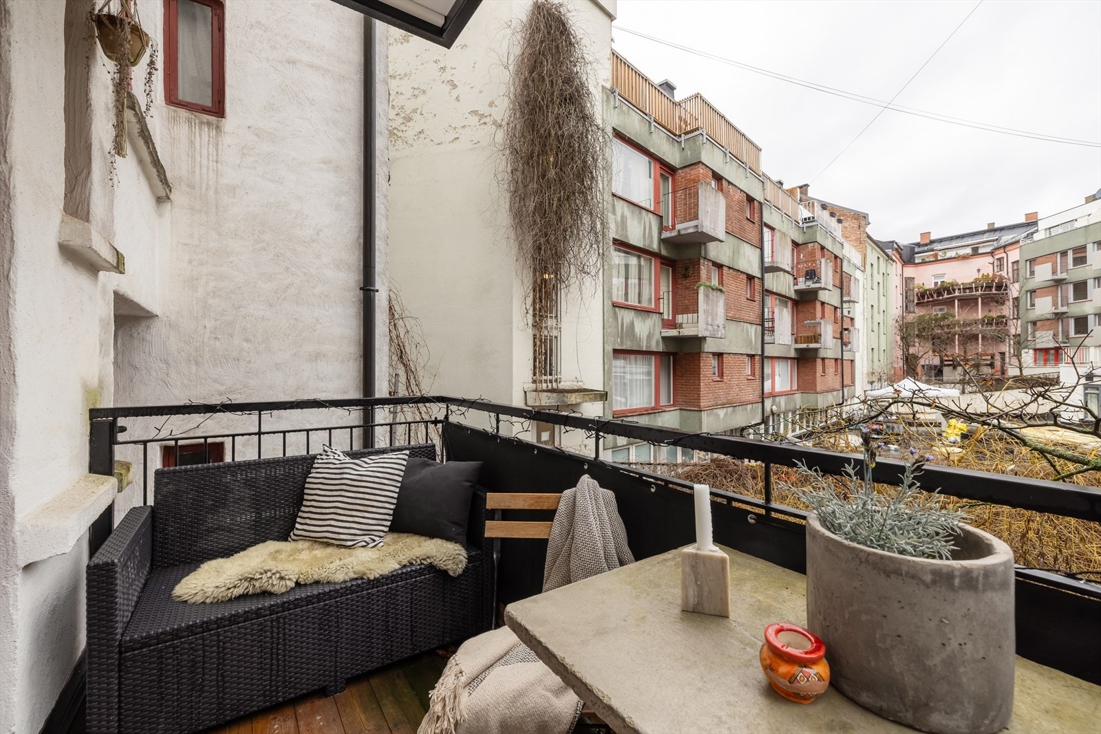 Her er det plass til en sittegruppe og beplantning for å skape en grønn oase. Galleribilde