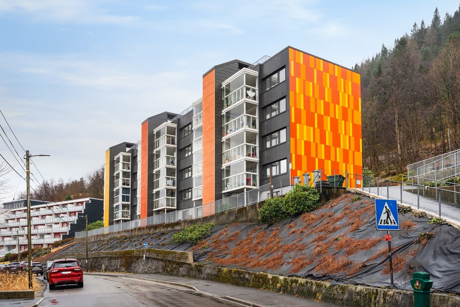 Leiligheten har en sentral beliggenhet med gangavstand til sentrumskjernen Galleribilde